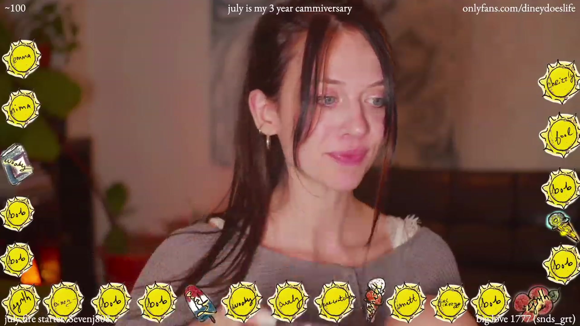 Gallery image thumbnail from diney_'s myfreecams stream on, 07/07/2023, 04:40 image 19 of 20