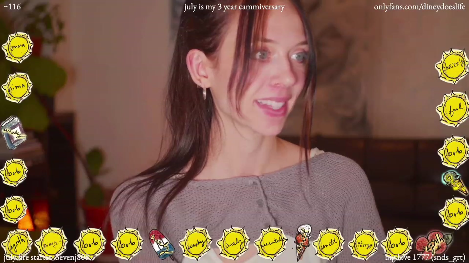 Gallery image thumbnail from diney_'s myfreecams stream on, 07/07/2023, 04:40 image 10 of 20