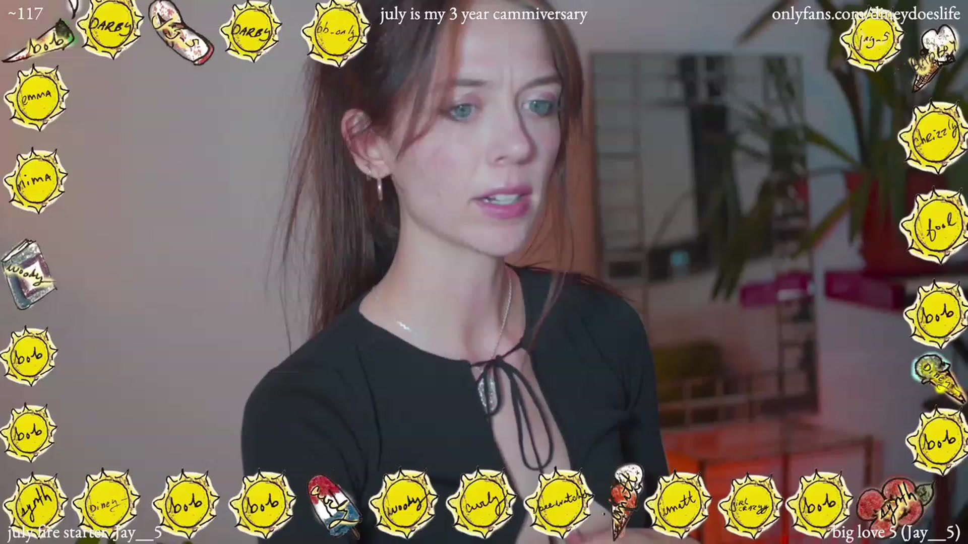 Gallery image thumbnail from diney_'s myfreecams stream on, 07/08/2023, 04:34 image 1 of 20