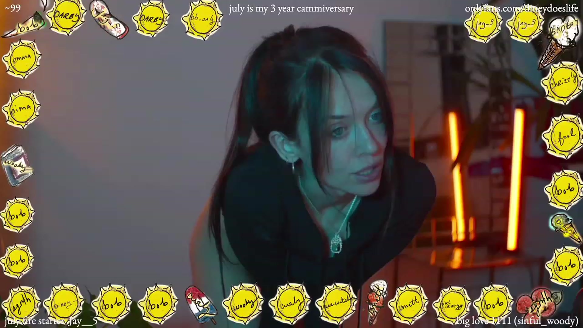 Gallery image thumbnail from diney_'s myfreecams stream on, 07/08/2023, 05:56 image 18 of 20