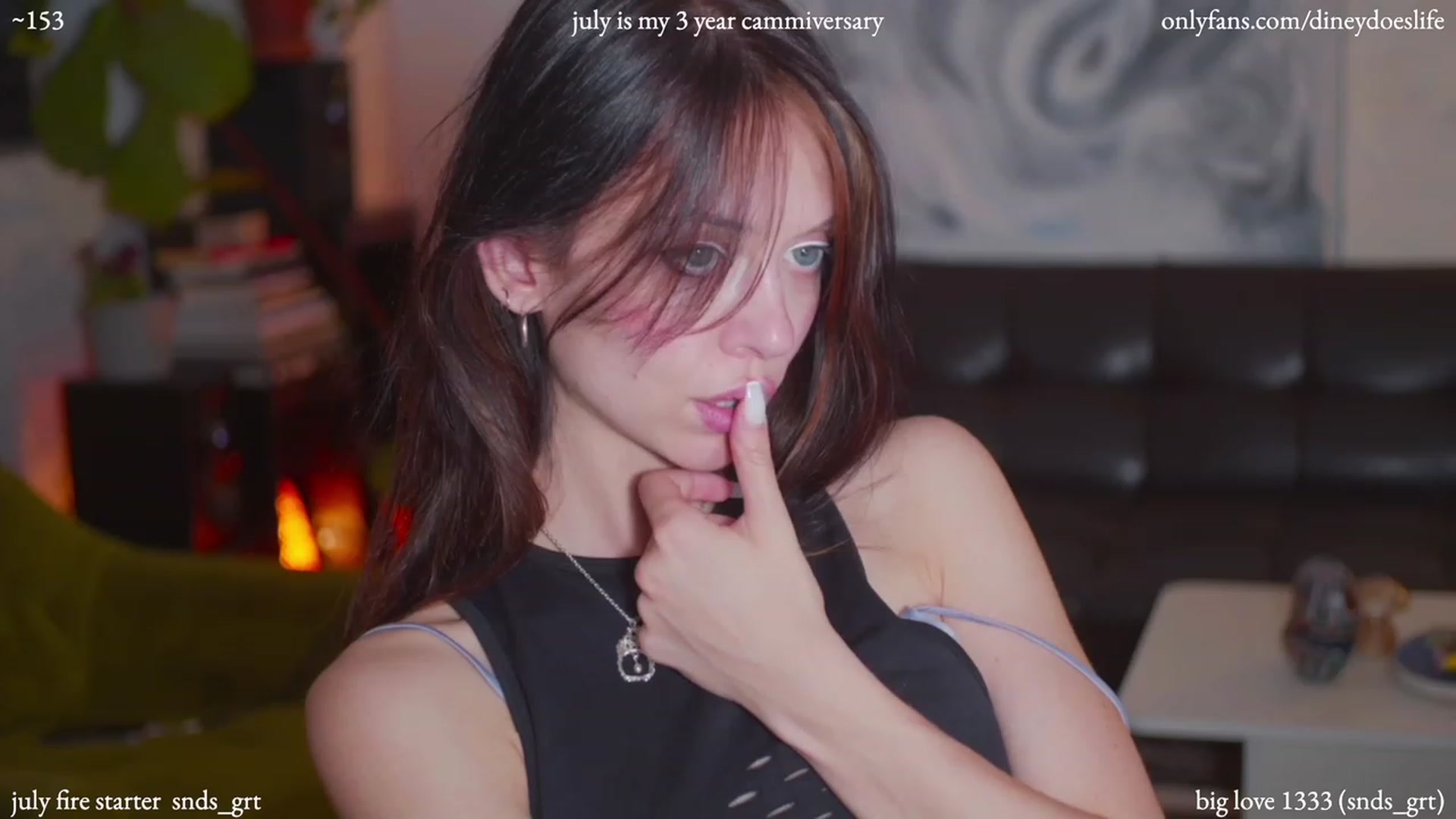 Gallery image thumbnail from diney_'s myfreecams stream on, 07/14/2023, 05:55 image 8 of 20