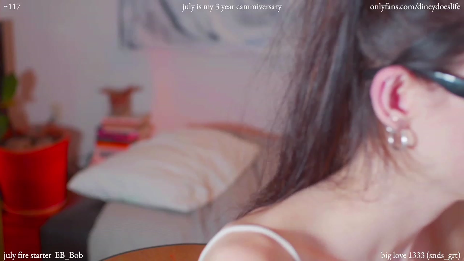 Gallery image thumbnail from diney_'s myfreecams stream on, 07/15/2023, 05:53 image 3 of 20