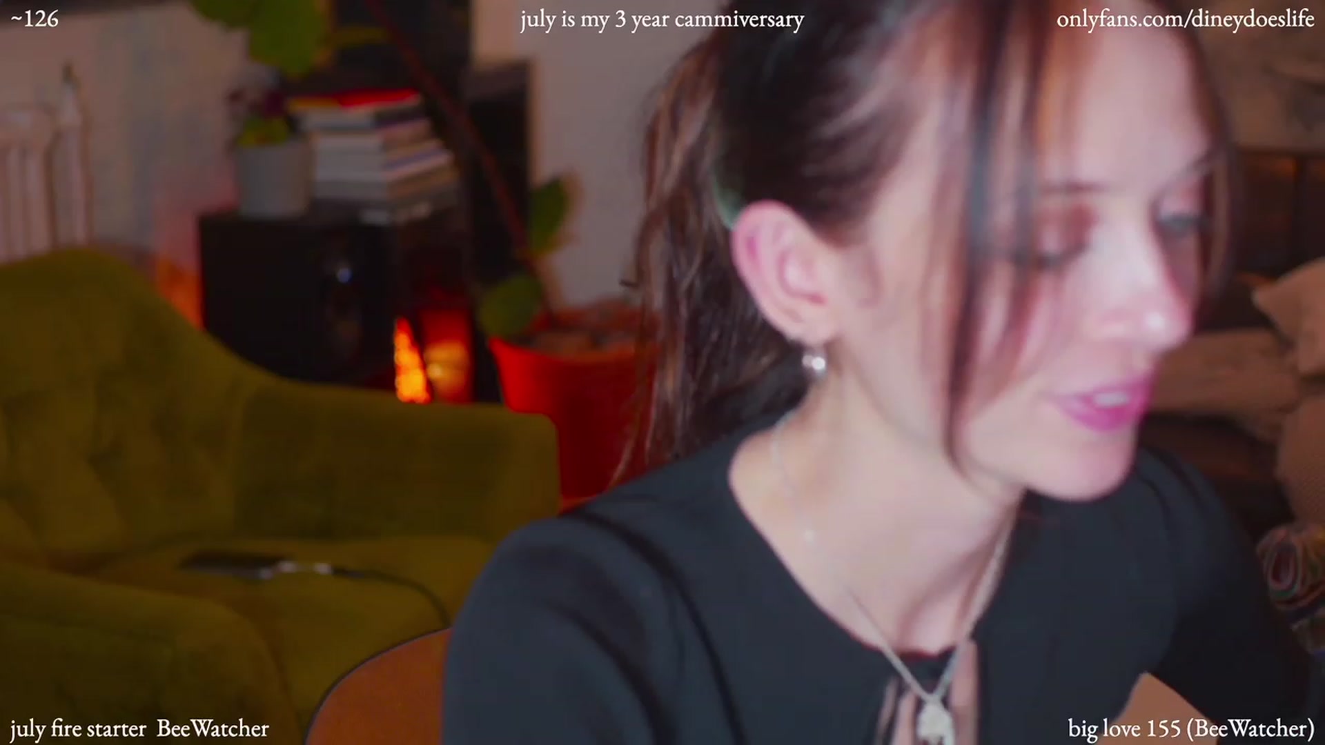 Gallery image thumbnail from diney_'s myfreecams stream on, 07/16/2023, 05:50 image 2 of 20