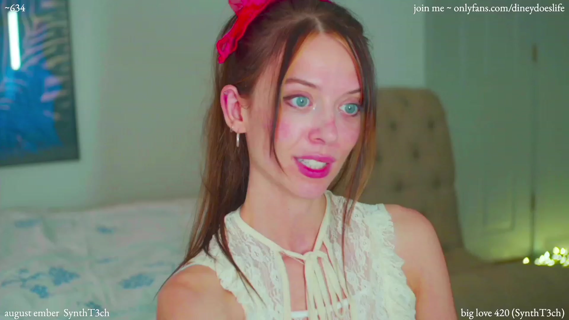 Gallery image thumbnail from diney_'s myfreecams stream on, 08/25/2023, 05:37 image 4 of 20