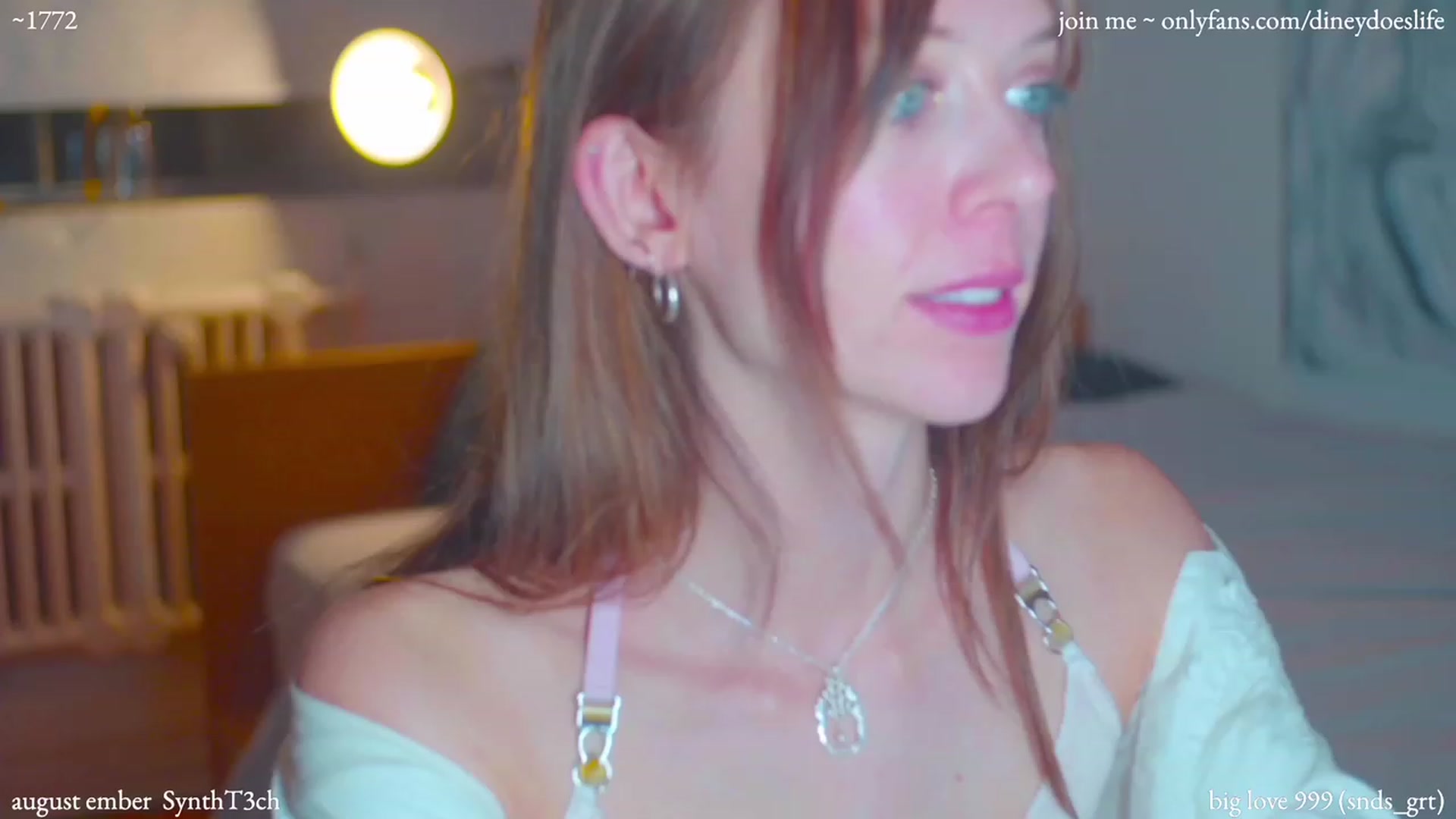 Gallery image thumbnail from diney_'s myfreecams stream on, 09/20/2023, 05:40 image 16 of 20