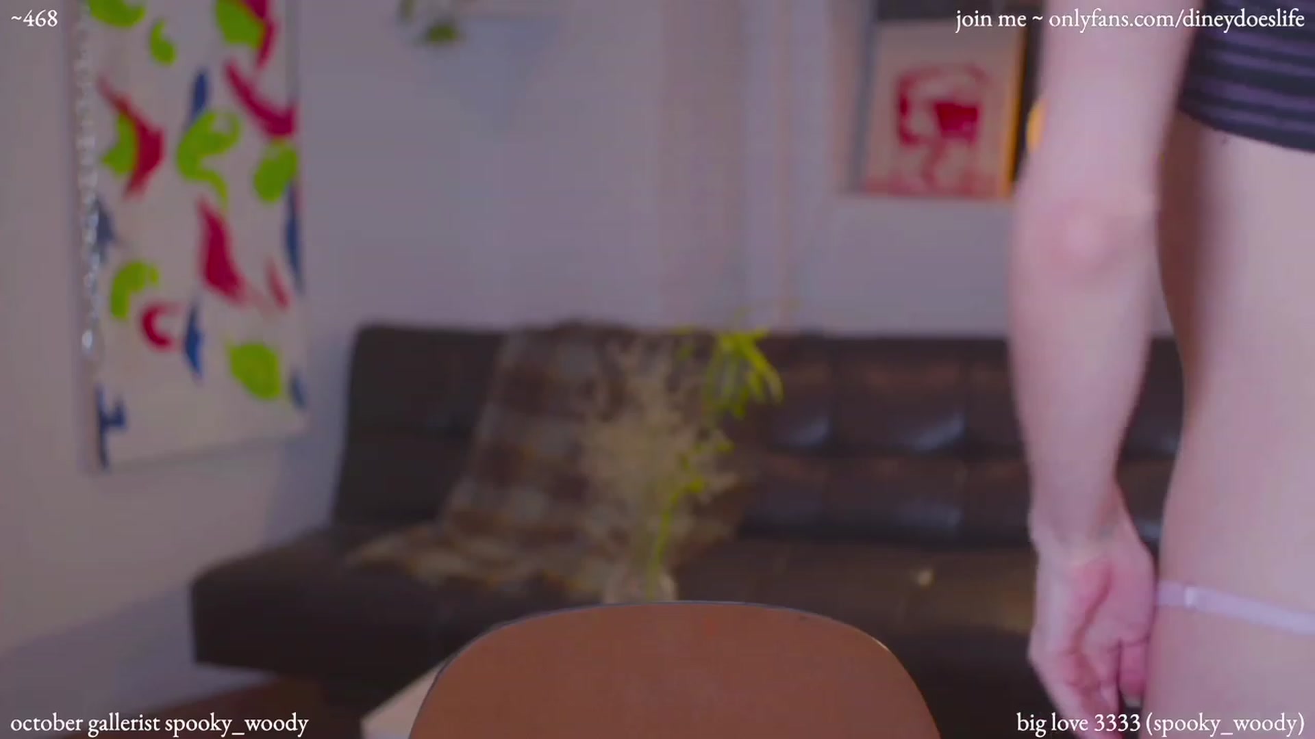 Gallery image thumbnail from diney_'s myfreecams stream on, 10/07/2023, 05:04 image 11 of 20