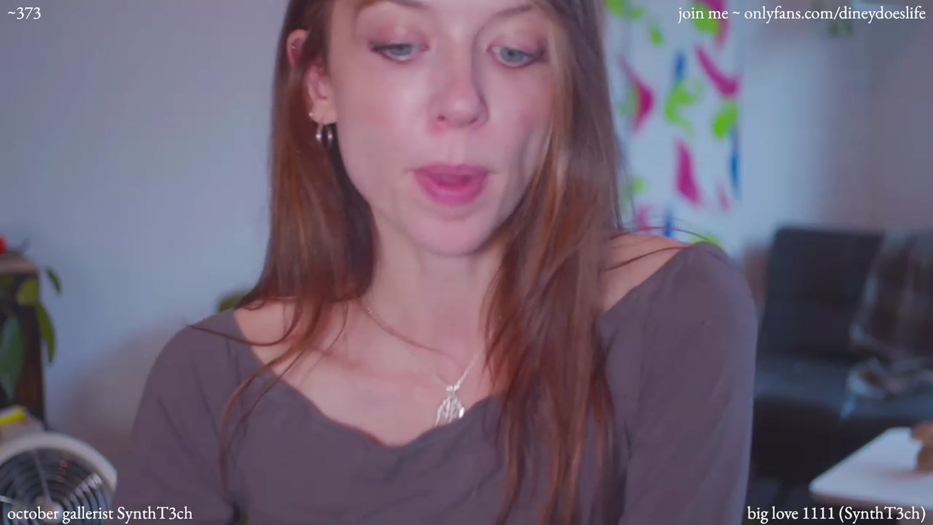 Gallery image thumbnail from diney_'s myfreecams stream on, 10/08/2023, 21:54 image 18 of 20