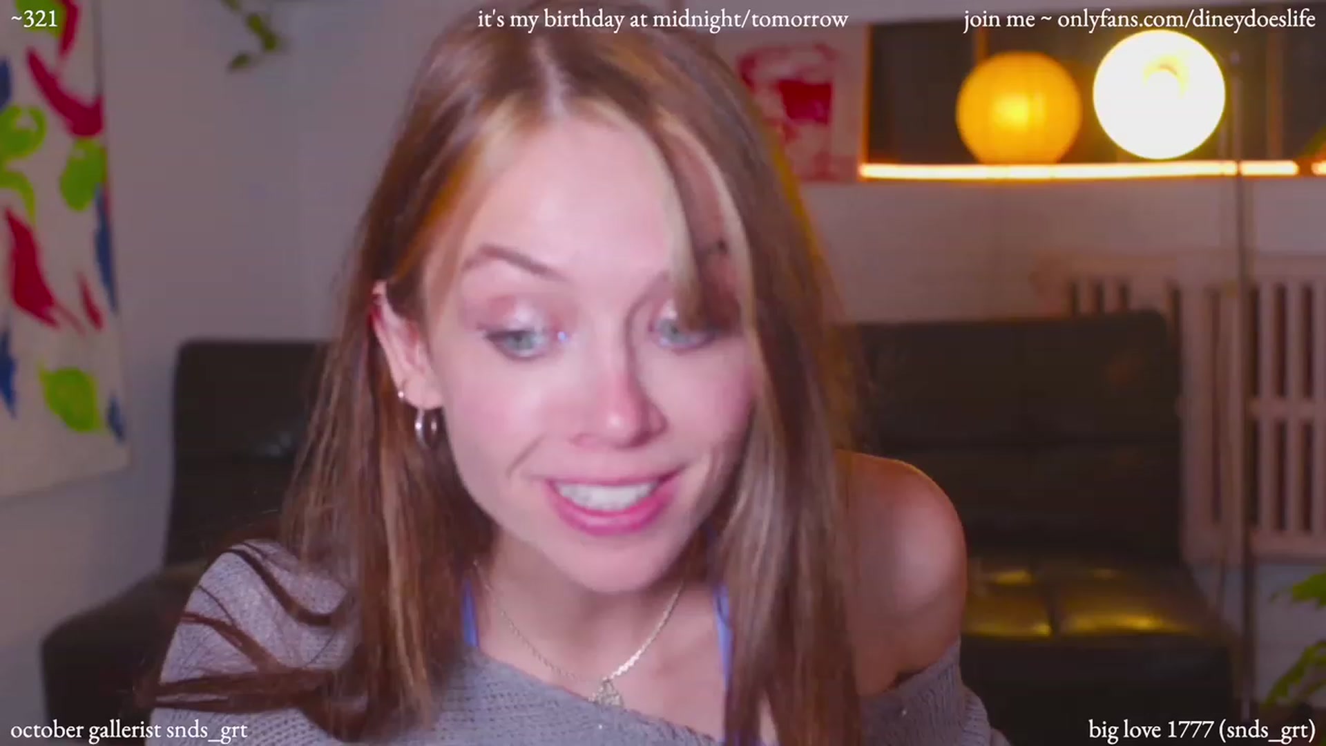 Gallery image thumbnail from diney_'s myfreecams stream on, 10/18/2023, 06:18 image 6 of 20