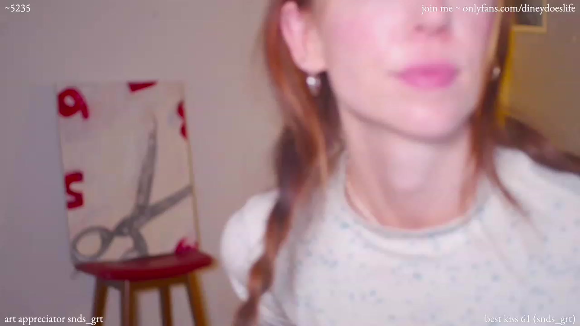 Gallery image thumbnail from diney_'s myfreecams stream on, 11/03/2023, 03:27 image 11 of 20