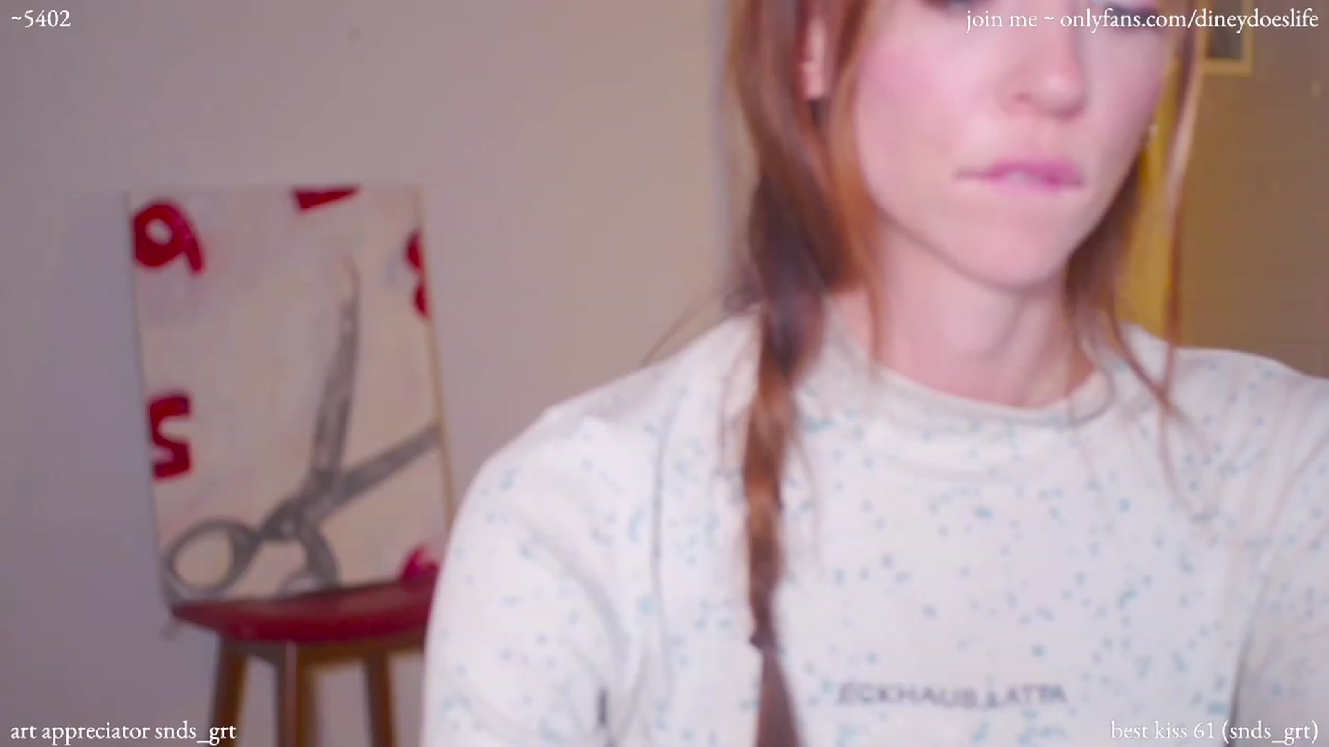 Gallery image thumbnail from diney_'s myfreecams stream on, 11/03/2023, 03:27 image 7 of 20