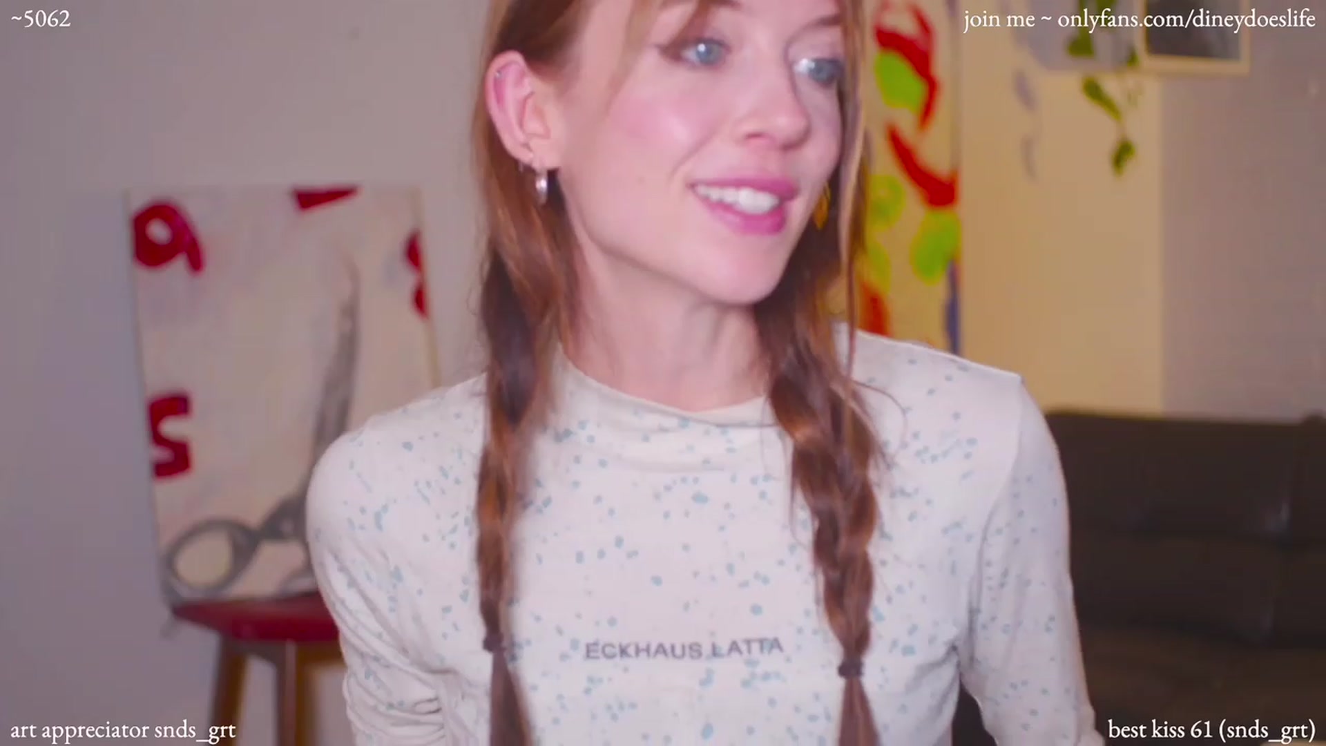 Gallery image thumbnail from diney_'s myfreecams stream on, 11/03/2023, 03:27 image 18 of 20