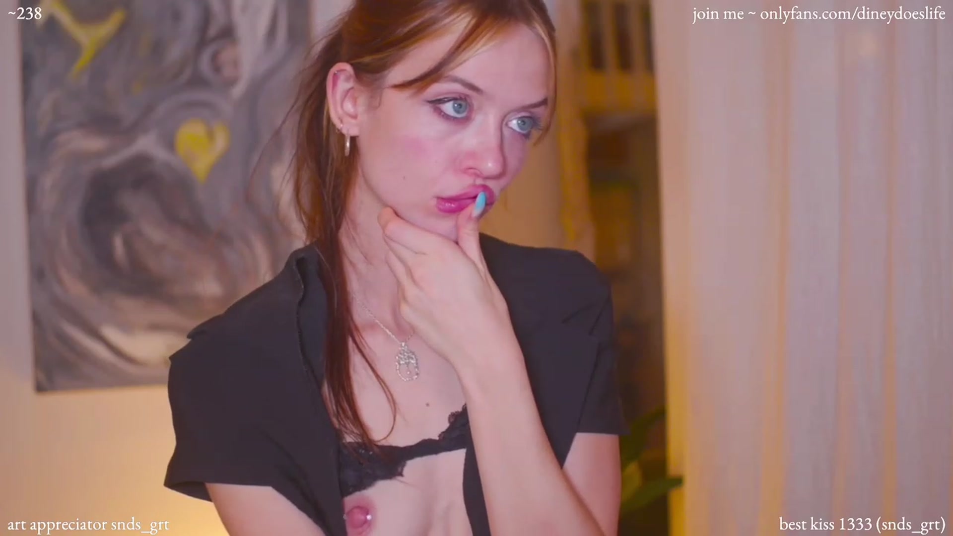 Gallery image thumbnail from diney_'s myfreecams stream on, 11/16/2023, 05:42 image 20 of 20