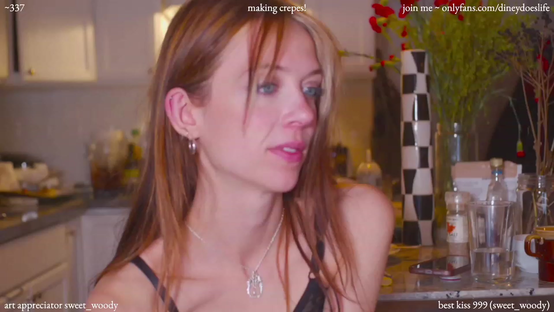 Gallery image thumbnail from diney_'s myfreecams stream on, 11/20/2023, 06:27 image 17 of 20
