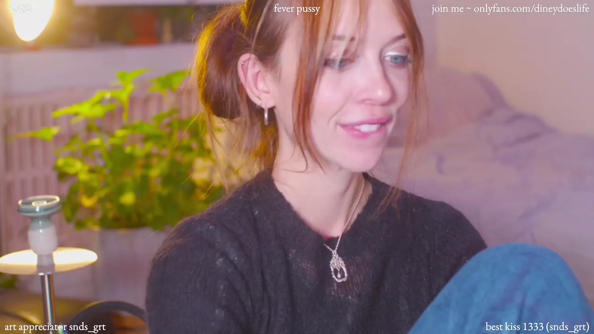 Gallery image thumbnail from diney_'s myfreecams stream on, 12/08/2023, 05:41 image 18 of 20