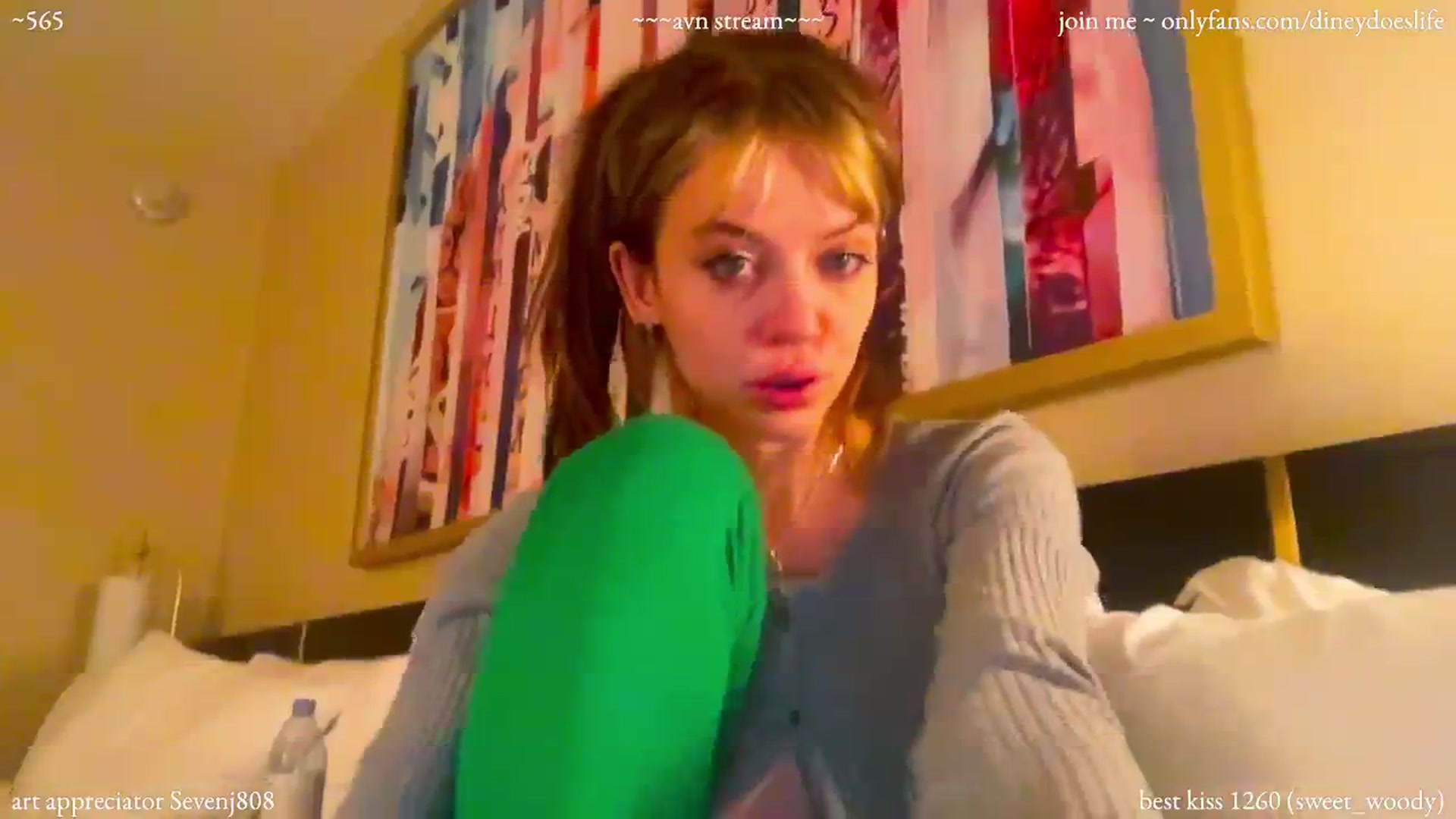 Gallery image thumbnail from diney_'s myfreecams stream on, 01/26/2024, 09:10 image 13 of 20