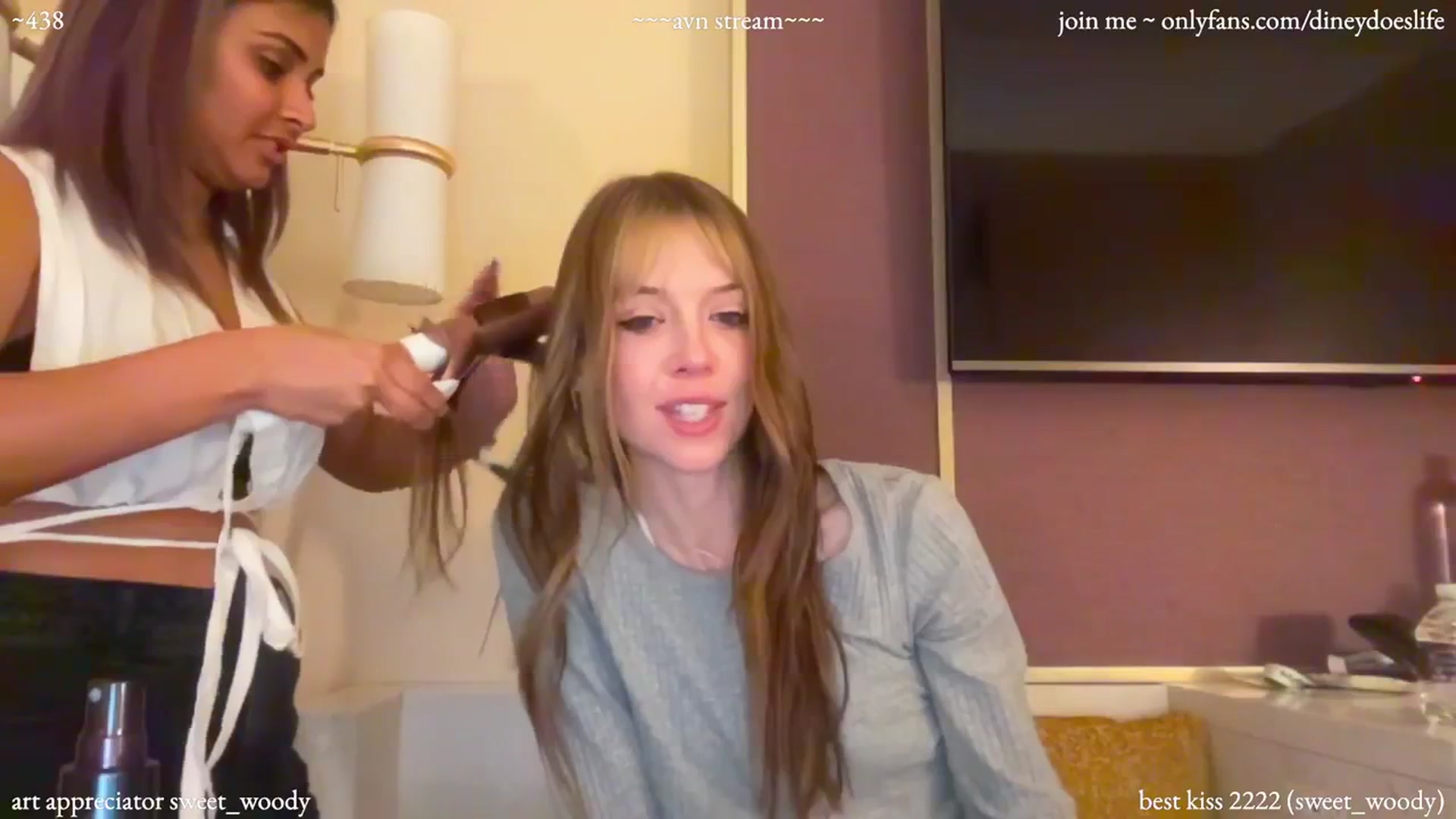 Gallery image thumbnail from diney_'s myfreecams stream on, 01/28/2024, 04:20 image 9 of 20