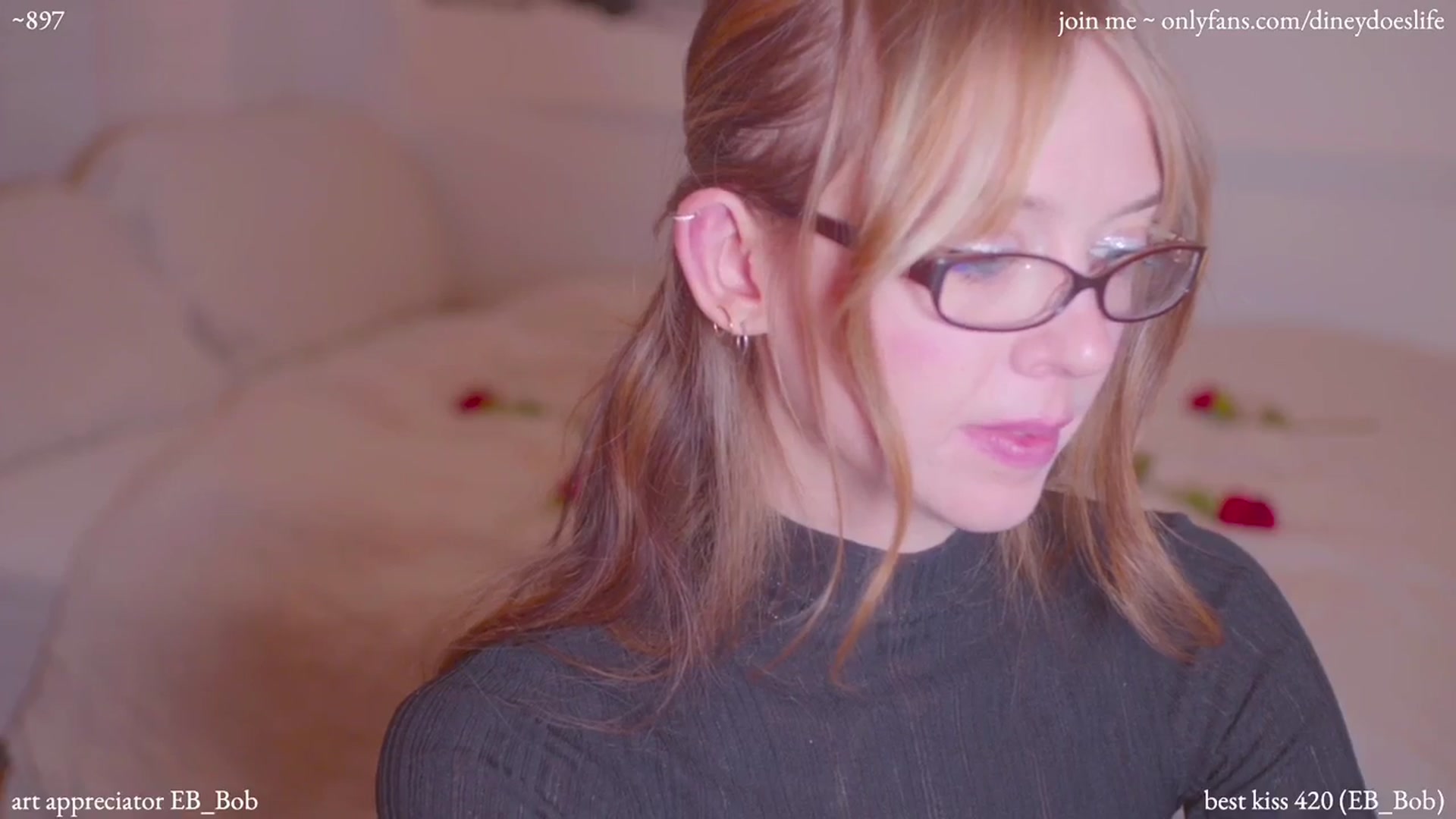 Gallery image thumbnail from diney_'s myfreecams stream on, 02/09/2024, 05:44 image 8 of 20