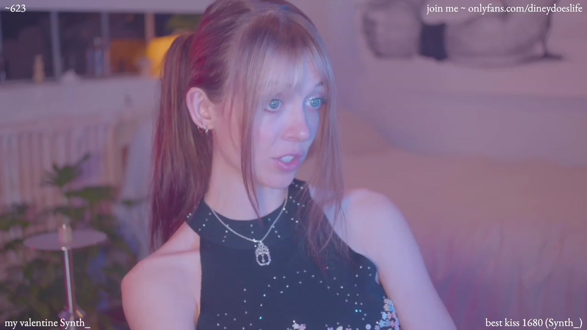Gallery image thumbnail from diney_'s myfreecams stream on, 02/28/2024, 06:10 image 5 of 20