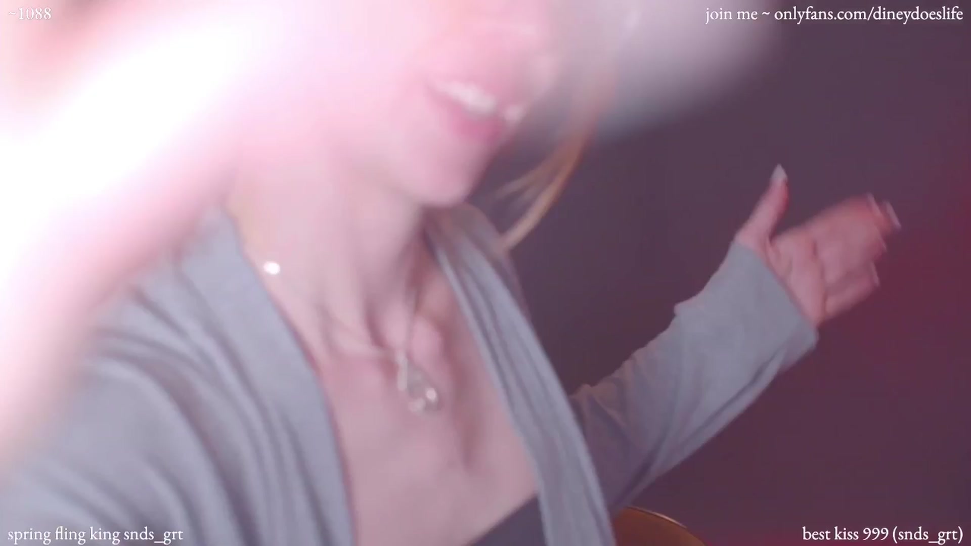 Gallery image thumbnail from diney_'s myfreecams stream on, 04/11/2024, 05:26 image 4 of 20