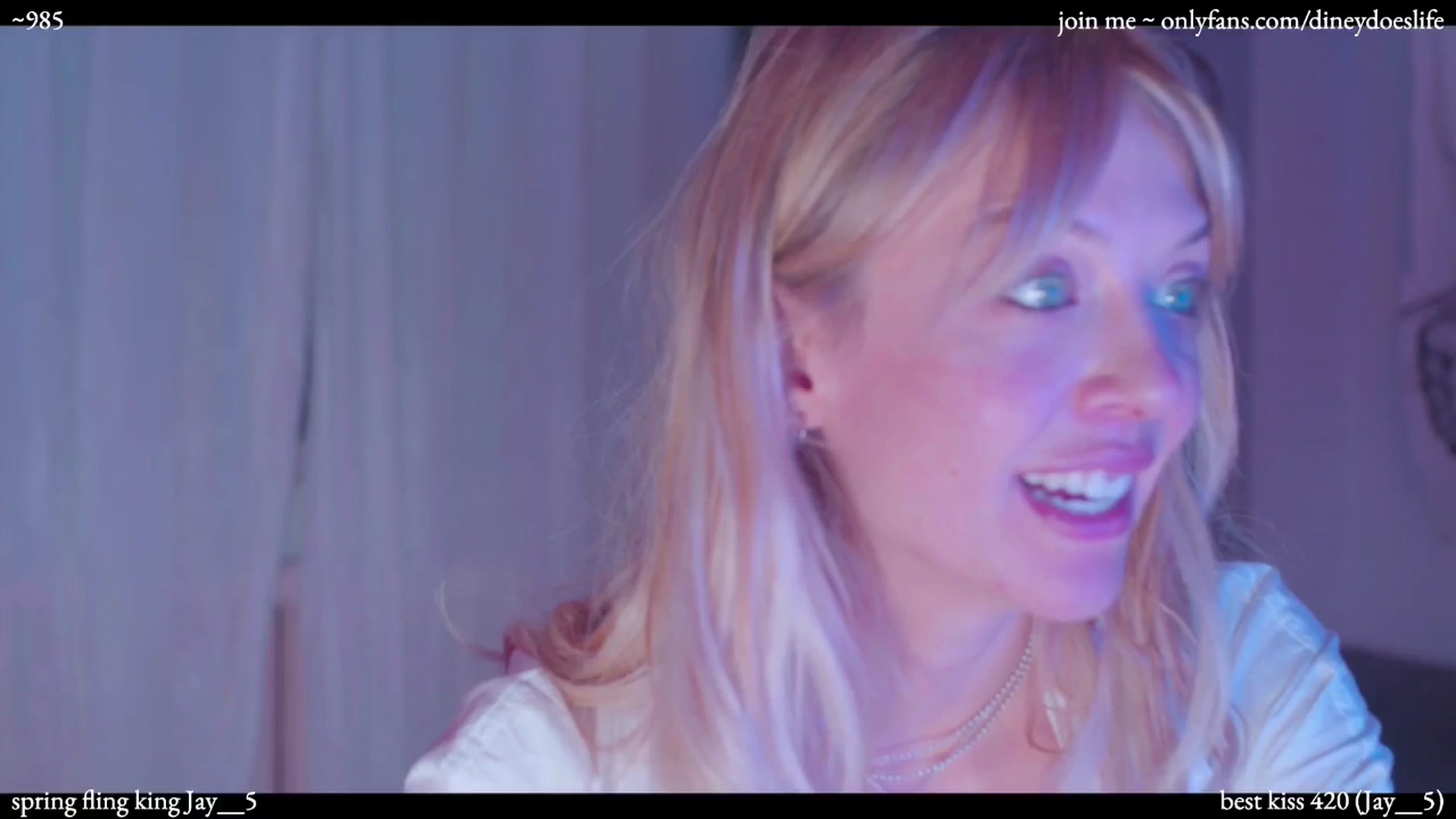 Gallery image thumbnail from diney_'s myfreecams stream on, 06/14/2024, 05:44 image 4 of 20