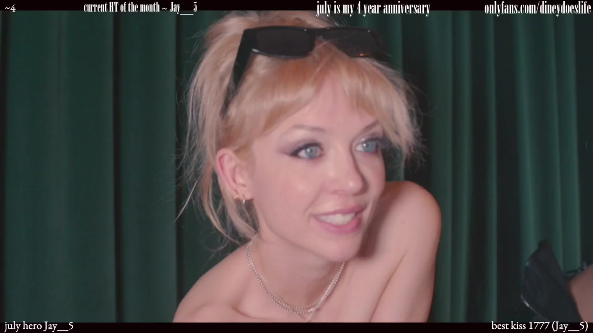 Gallery image thumbnail from diney_'s myfreecams stream on, 07/03/2024, 06:06 image 13 of 20