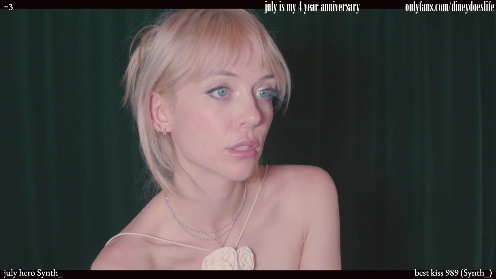 Gallery image thumbnail from diney_'s myfreecams stream on, 07/08/2024, 06:34 image 4 of 20