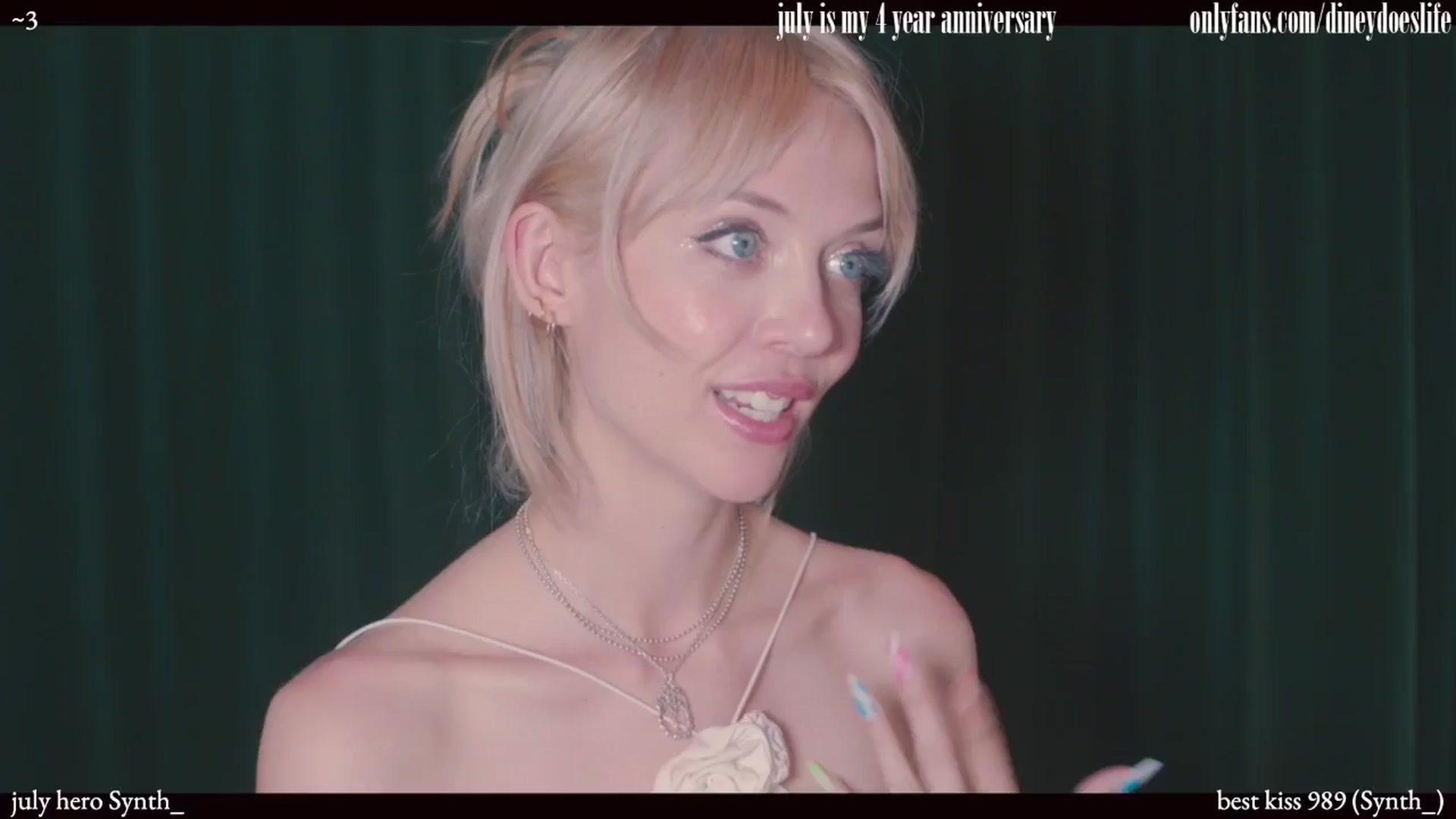Gallery image thumbnail from diney_'s myfreecams stream on, 07/08/2024, 06:34 image 1 of 20
