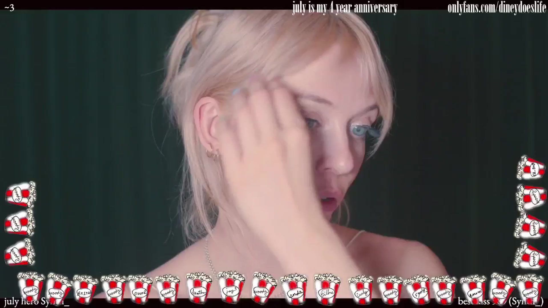 Gallery image thumbnail from diney_'s myfreecams stream on, 07/08/2024, 06:34 image 19 of 20