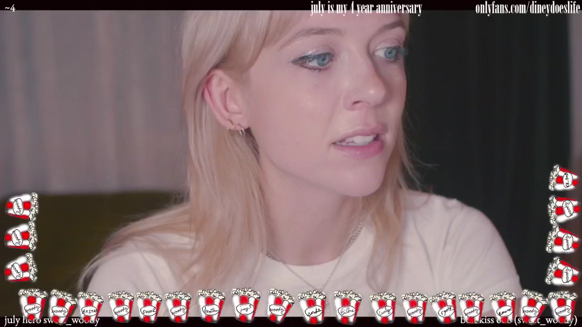 Gallery image thumbnail from diney_'s myfreecams stream on, 07/09/2024, 04:27 image 4 of 20