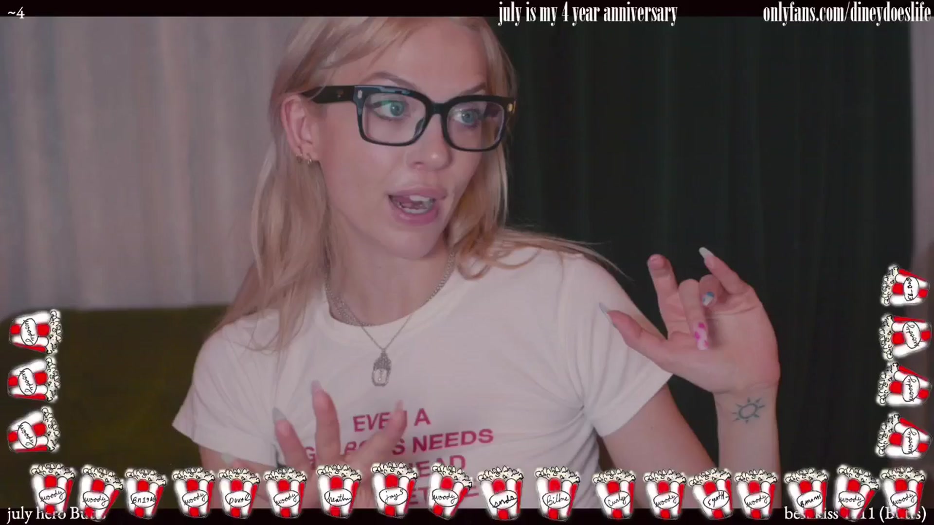 Gallery image thumbnail from diney_'s myfreecams stream on, 07/09/2024, 04:27 image 7 of 20