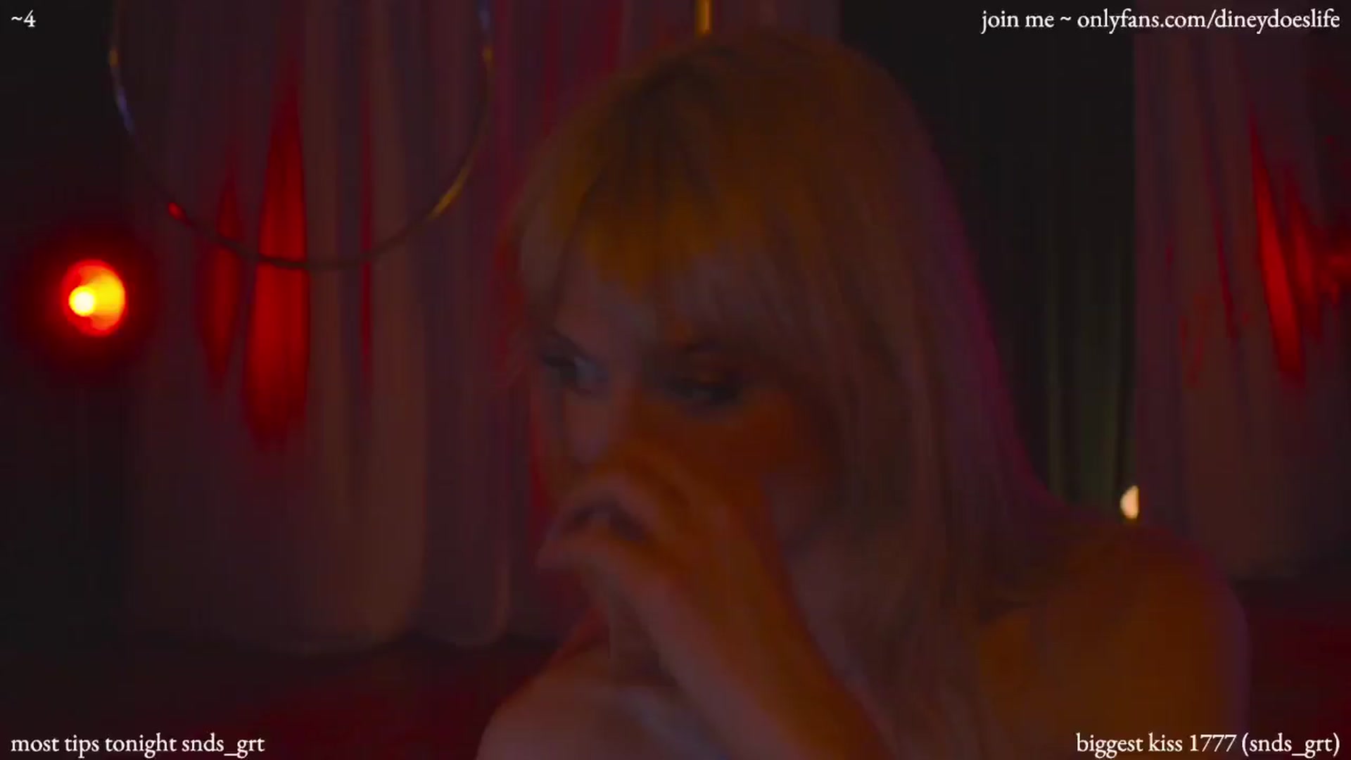 Gallery image thumbnail from diney_'s myfreecams stream on, 07/12/2024, 06:45 image 17 of 20