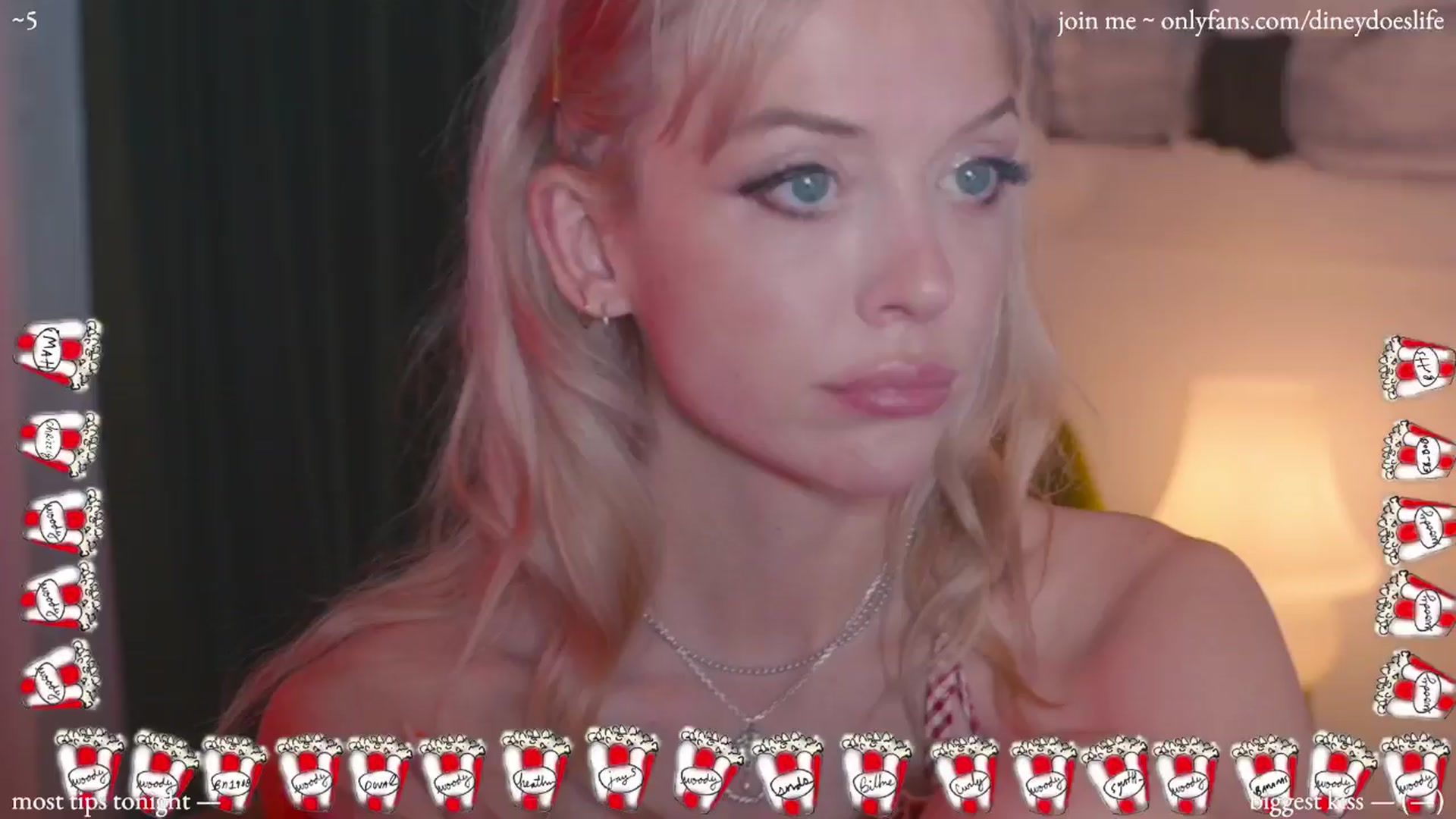 Gallery image thumbnail from diney_'s myfreecams stream on, 07/14/2024, 04:41 image 2 of 20