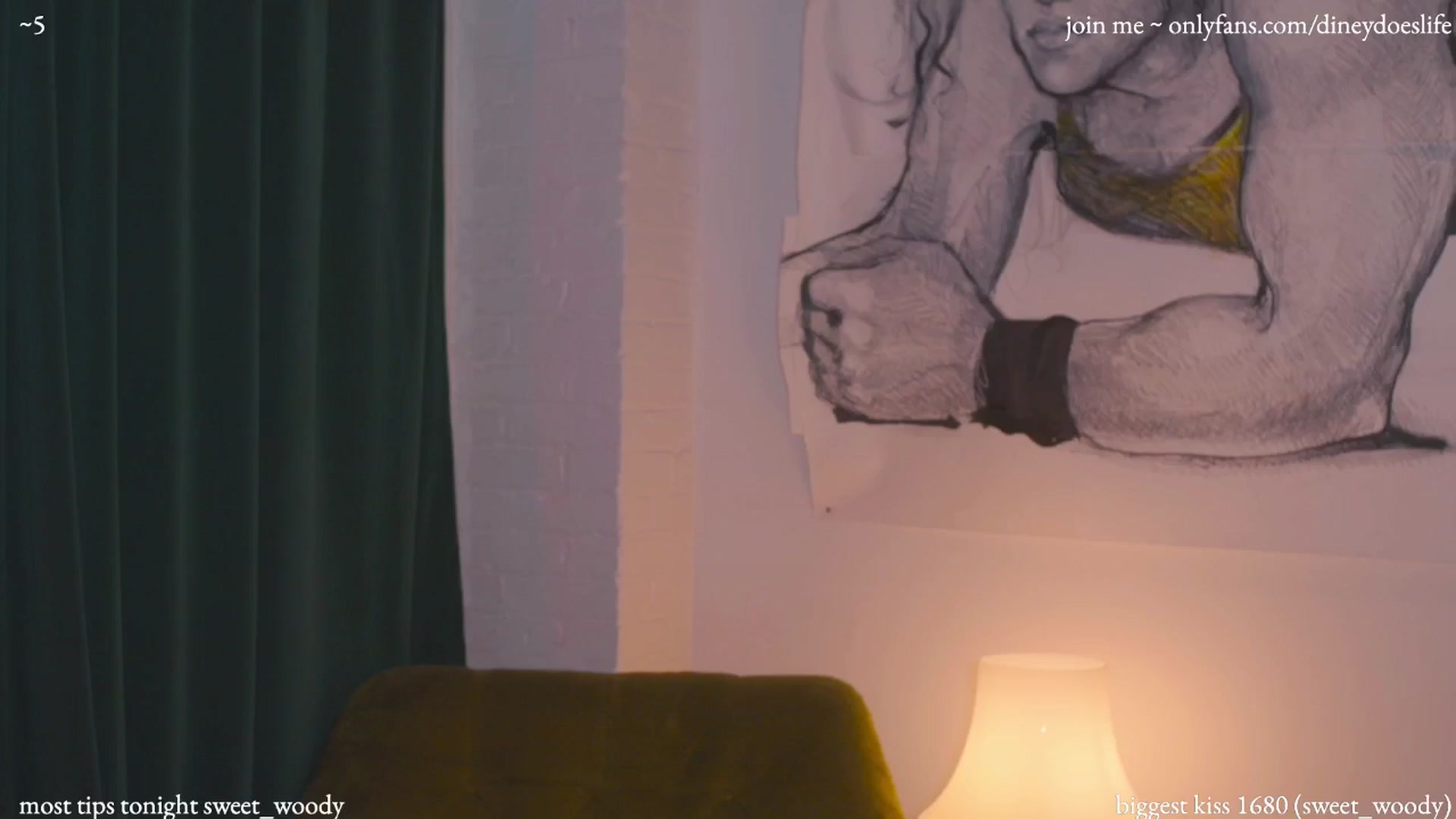Gallery image thumbnail from diney_'s myfreecams stream on, 07/14/2024, 05:53 image 15 of 20