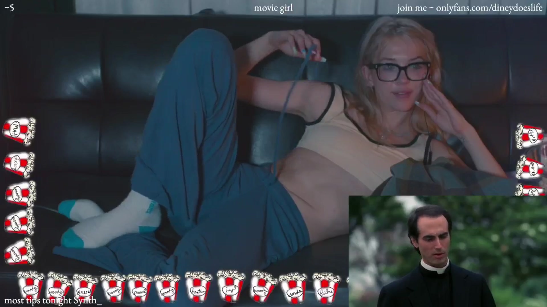 Gallery image thumbnail from diney_'s myfreecams stream on, 07/15/2024, 06:18 image 10 of 20