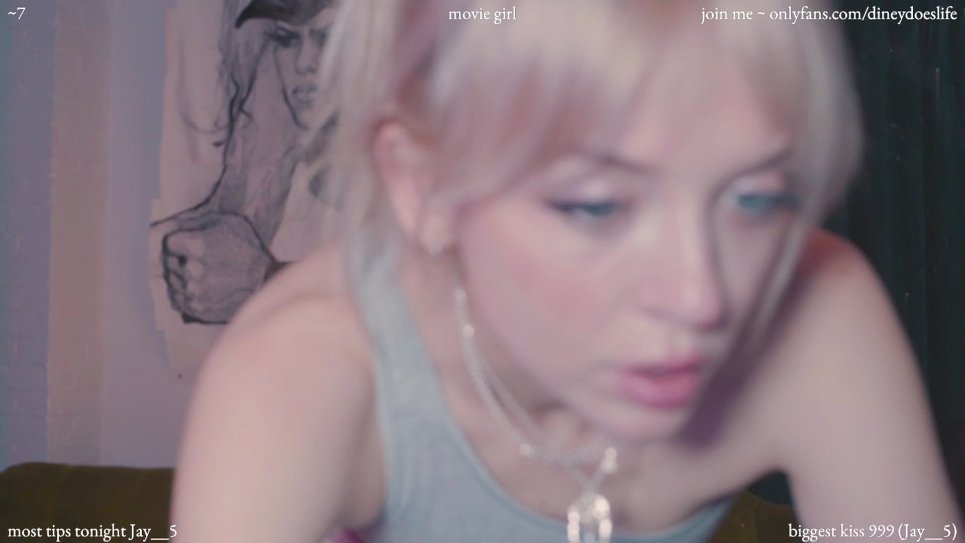 Gallery image thumbnail from diney_'s myfreecams stream on, 07/16/2024, 03:26 image 20 of 20