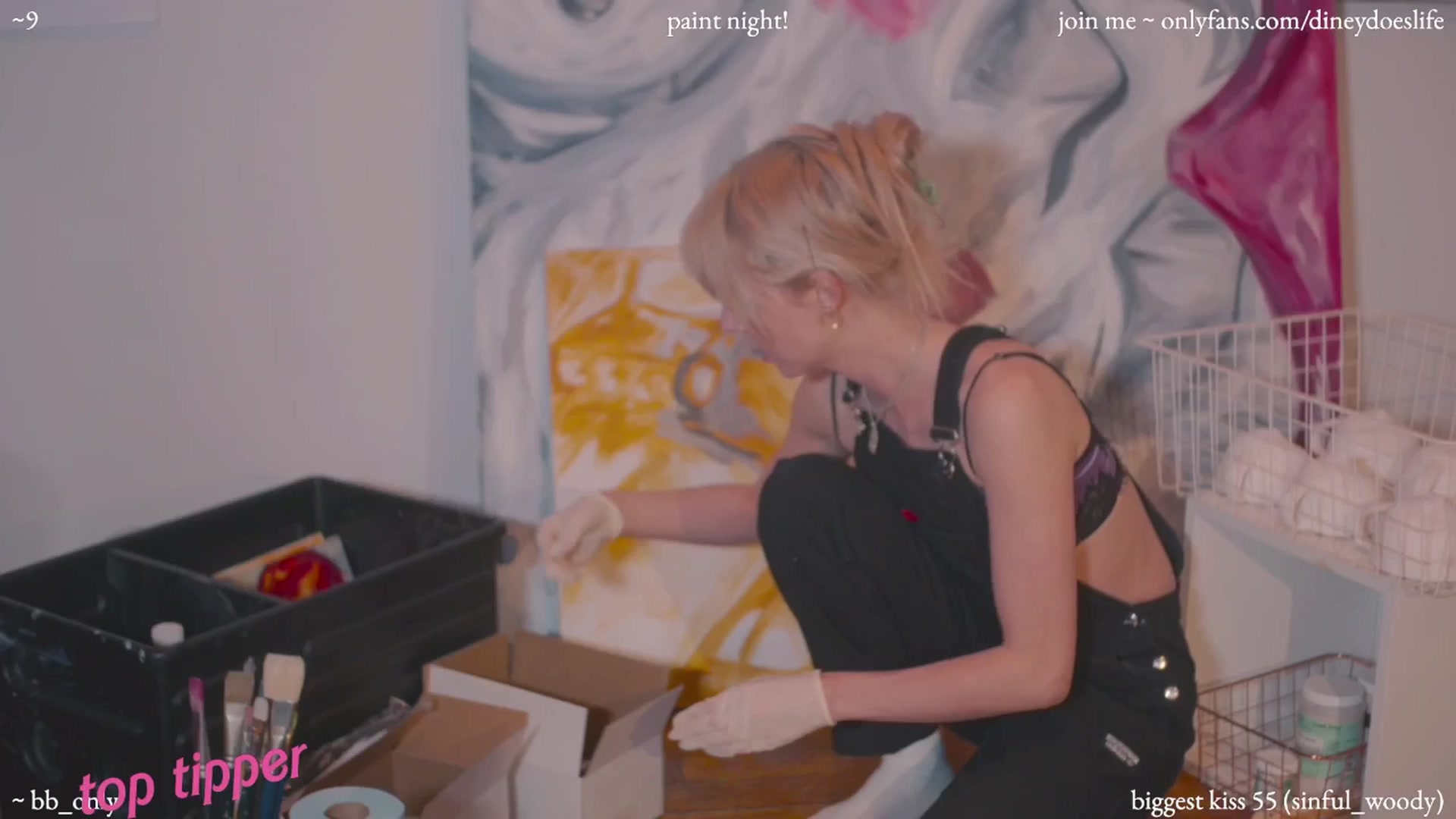 Gallery image thumbnail from diney_'s myfreecams stream on, 07/22/2024, 05:37 image 4 of 20