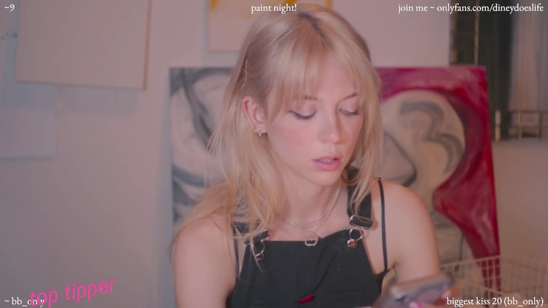 Gallery image thumbnail from diney_'s myfreecams stream on, 07/22/2024, 05:37 image 2 of 20
