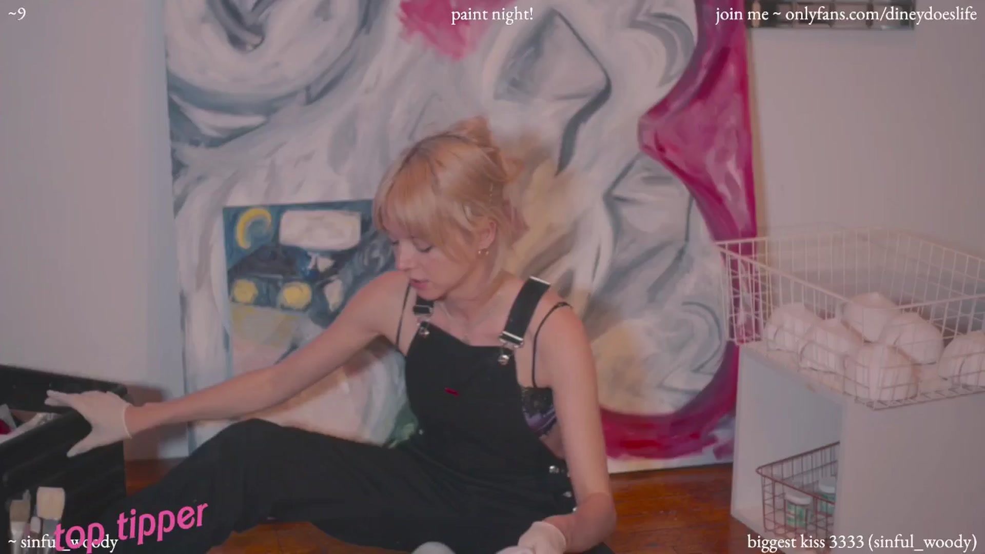 Gallery image thumbnail from diney_'s myfreecams stream on, 07/22/2024, 05:37 image 18 of 20