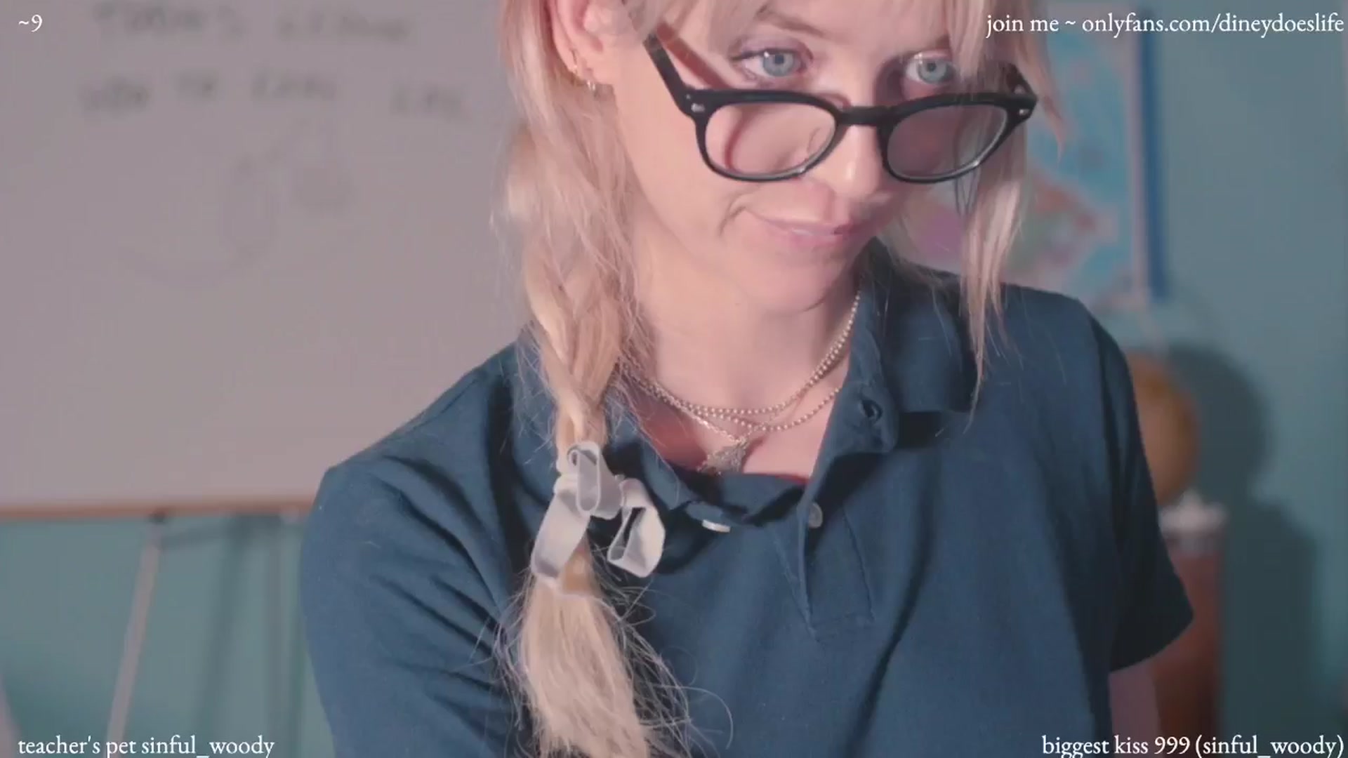 Gallery image thumbnail from diney_'s myfreecams stream on, 07/28/2024, 06:23 image 2 of 20