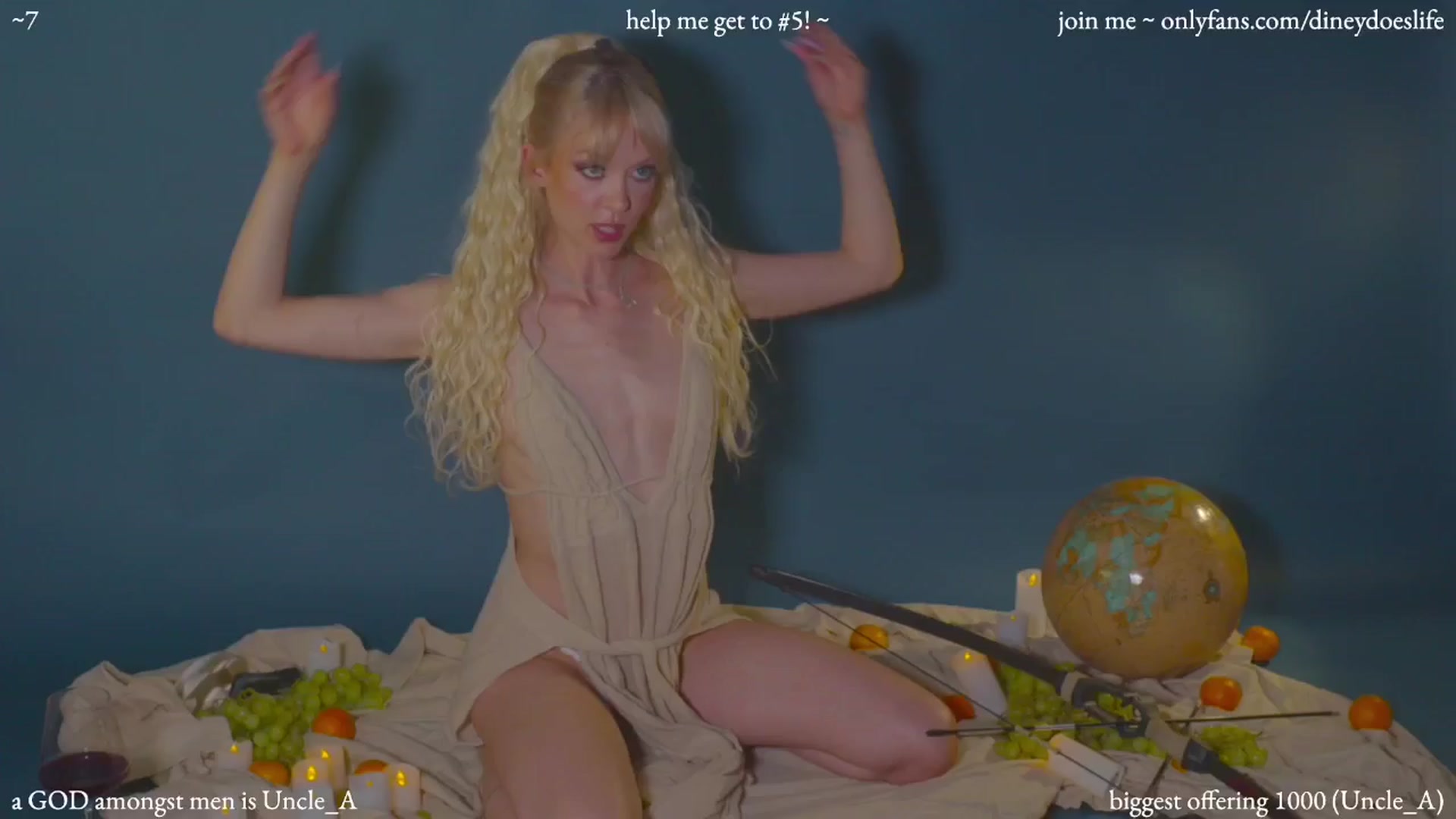 Gallery image thumbnail from diney_'s myfreecams stream on, 07/31/2024, 04:54 image 7 of 20