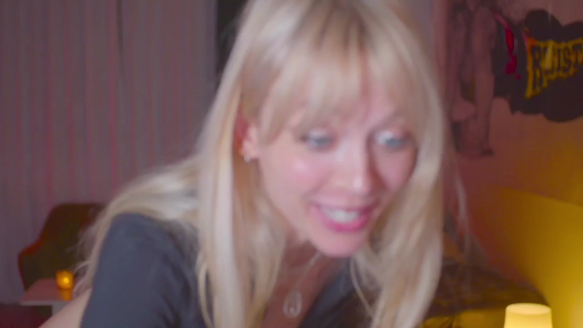 Gallery image thumbnail from diney_'s myfreecams stream on, 08/11/2024, 04:21 image 20 of 20
