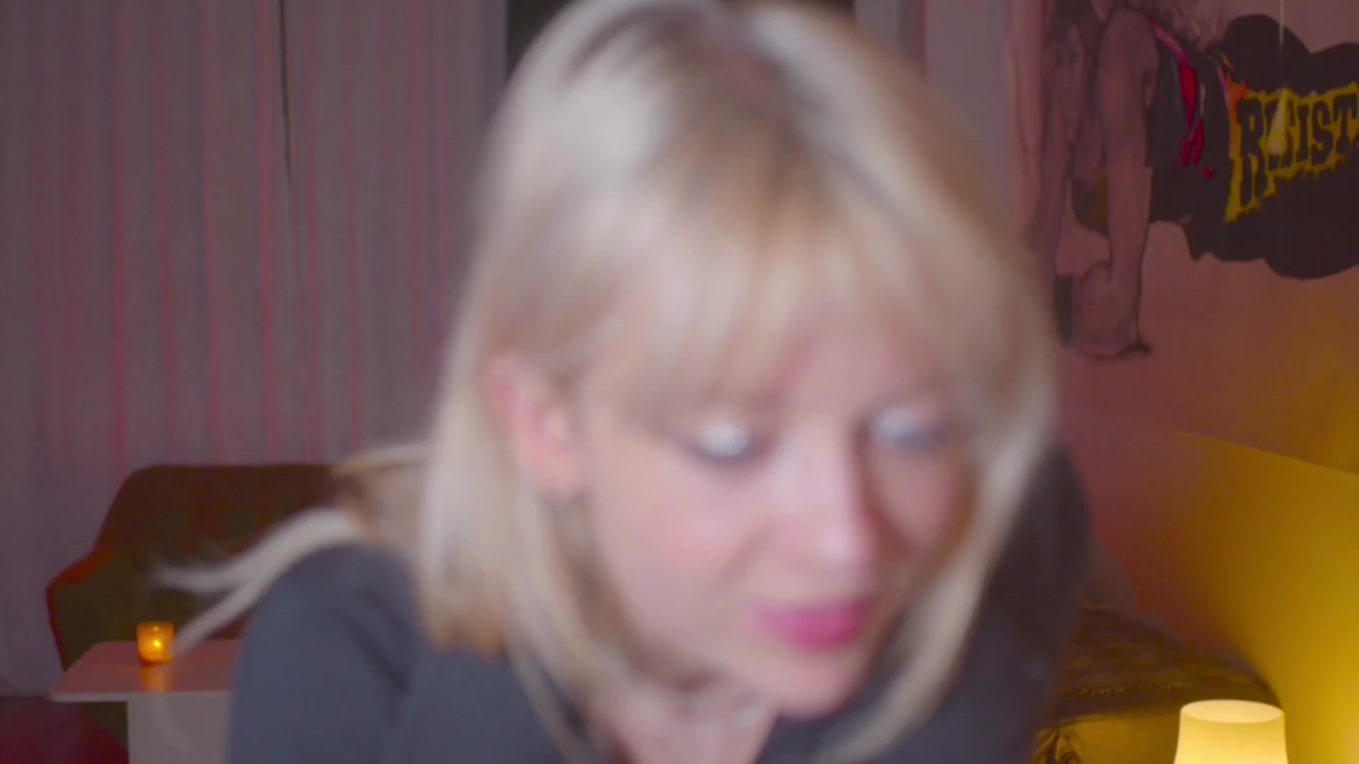 Gallery image thumbnail from diney_'s myfreecams stream on, 08/11/2024, 04:21 image 5 of 20