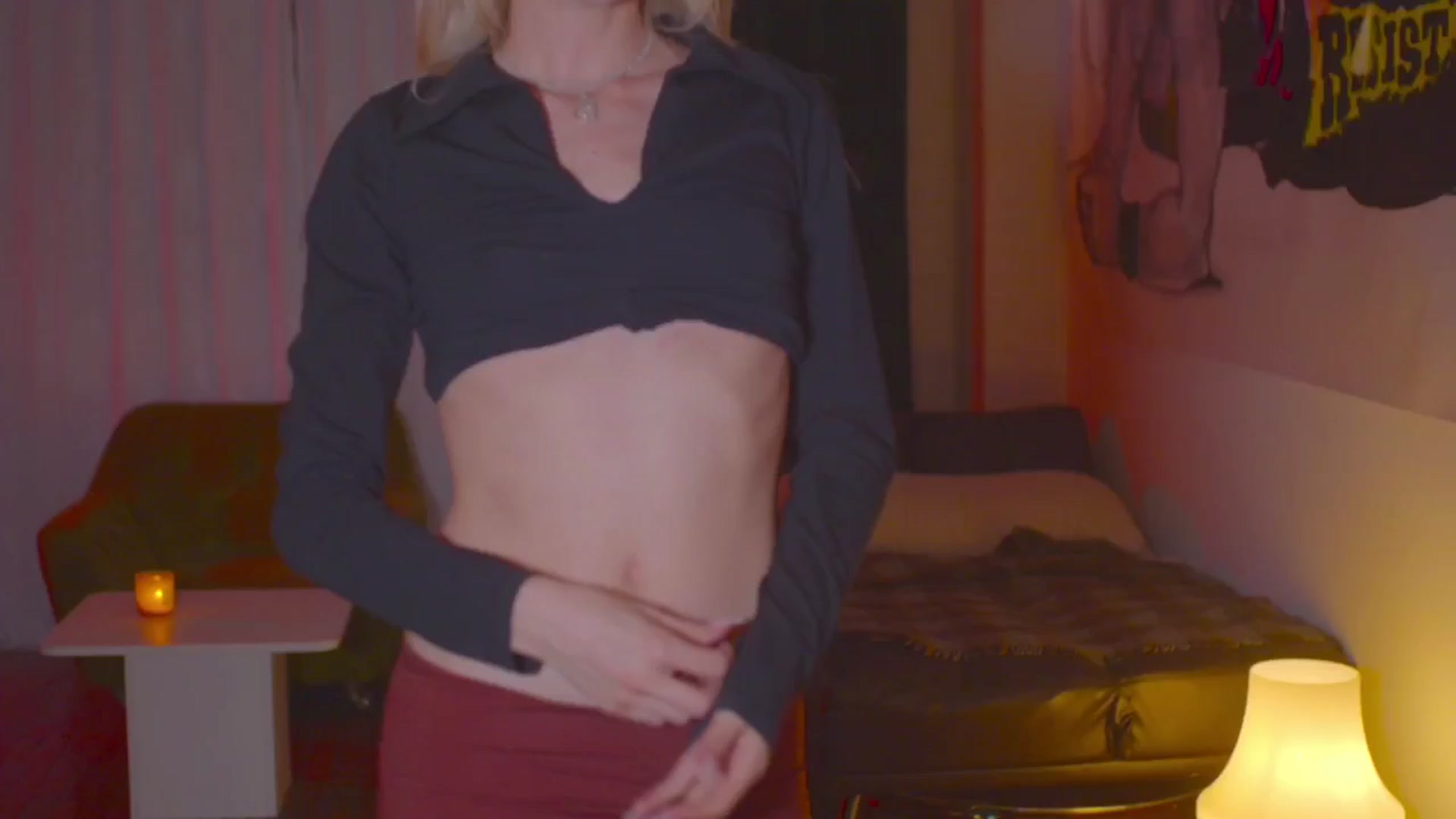 Gallery image thumbnail from diney_'s myfreecams stream on, 08/11/2024, 04:21 image 3 of 20