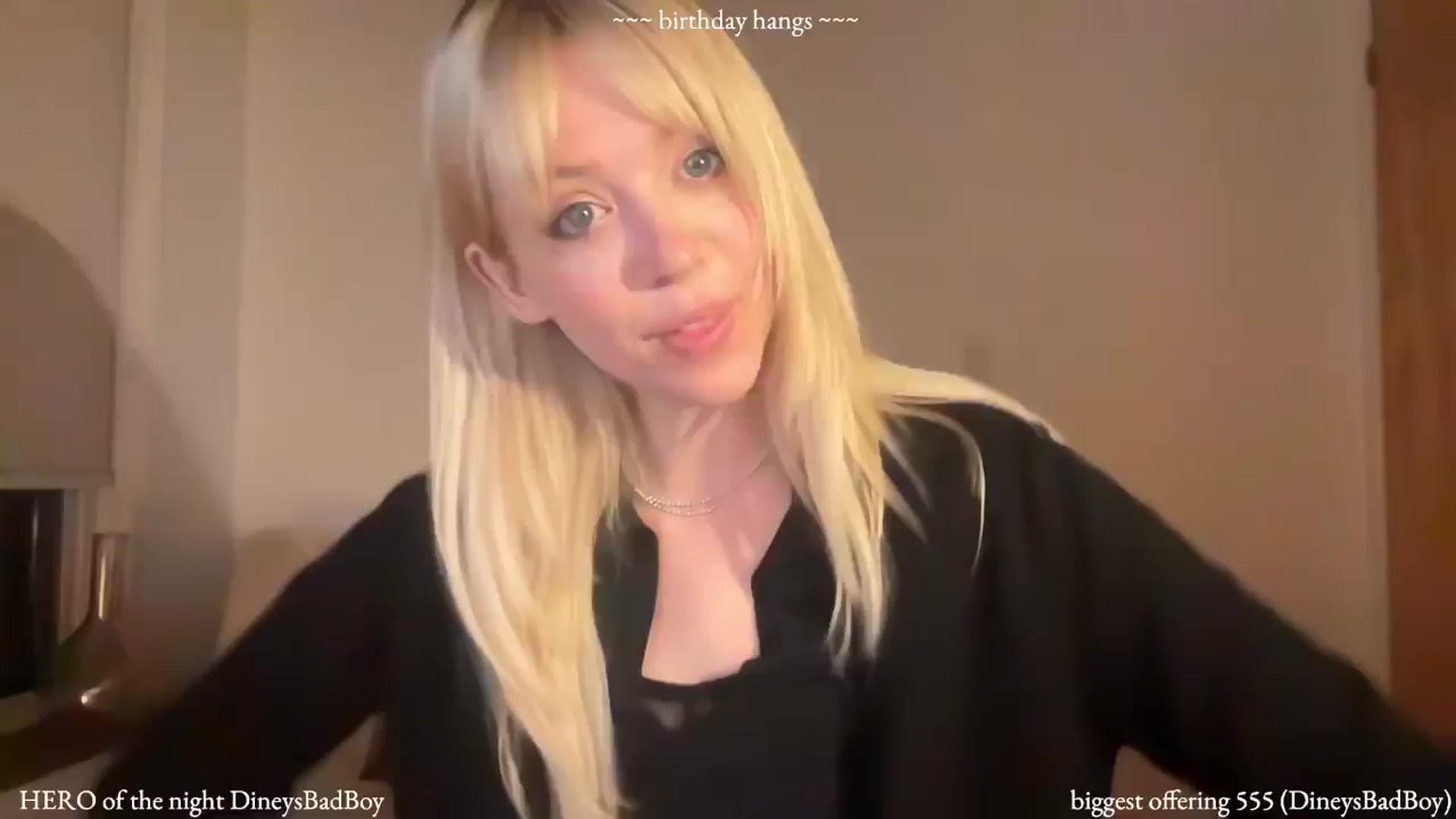 Gallery image thumbnail from diney_'s myfreecams stream on, 10/19/2024, 02:30 image 19 of 20