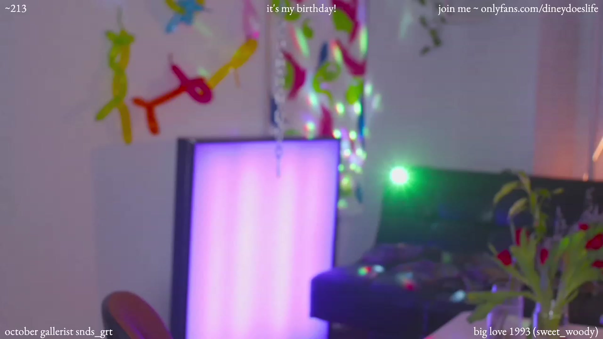 Gallery image thumbnail from diney_bday's myfreecams stream on, 10/19/2023, 06:30 image 7 of 20