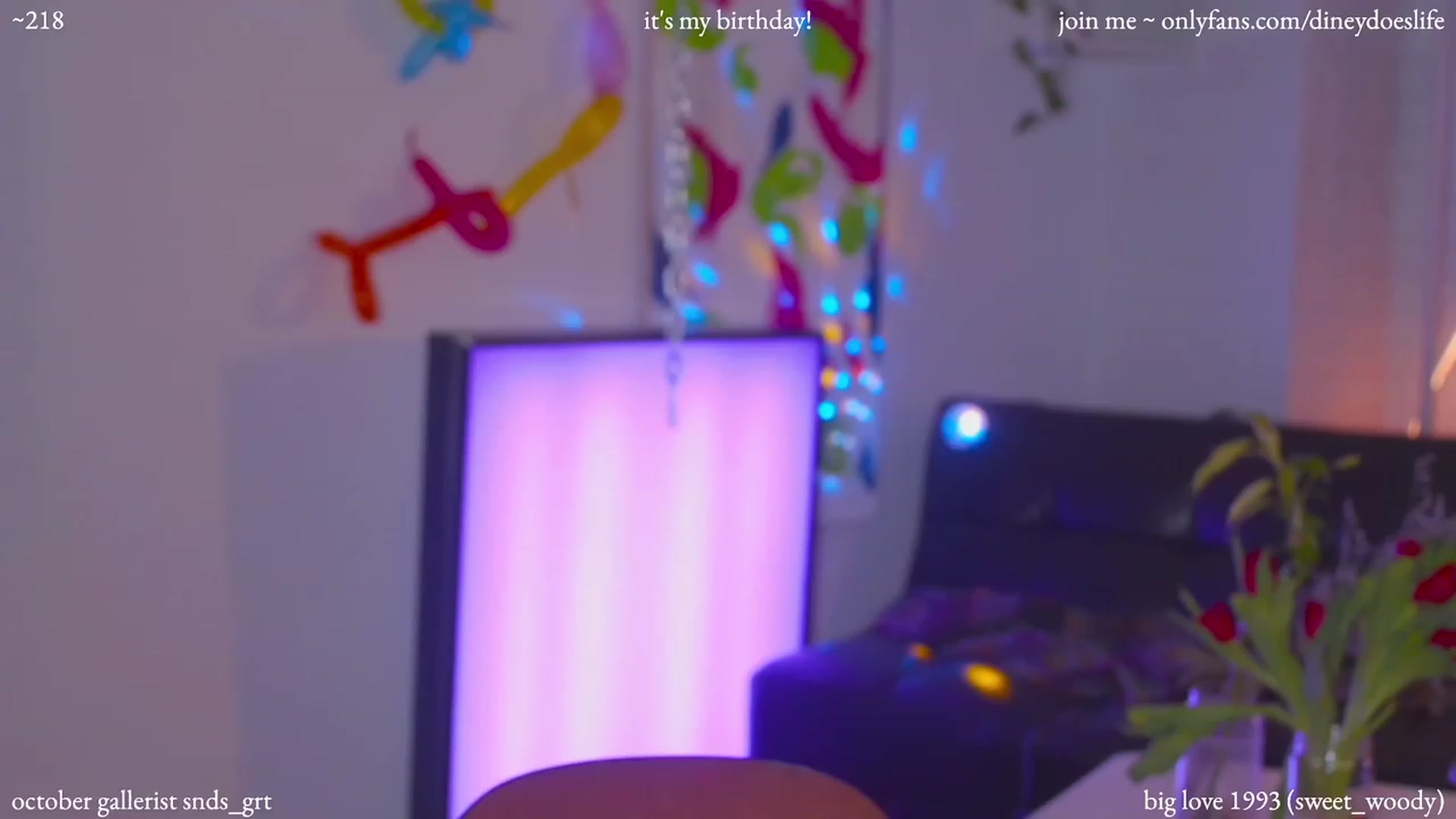Gallery image thumbnail from diney_bday's myfreecams stream on, 10/19/2023, 06:30 image 4 of 20
