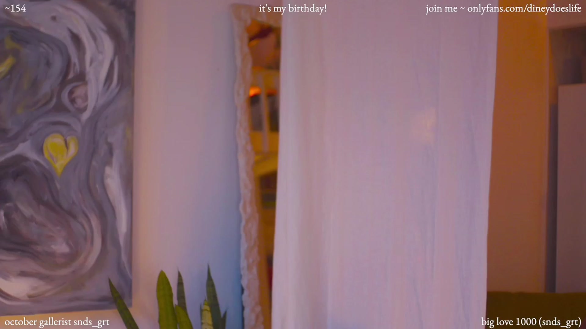 Gallery image thumbnail from diney_bday's myfreecams stream on, 10/20/2023, 22:11 image 3 of 20