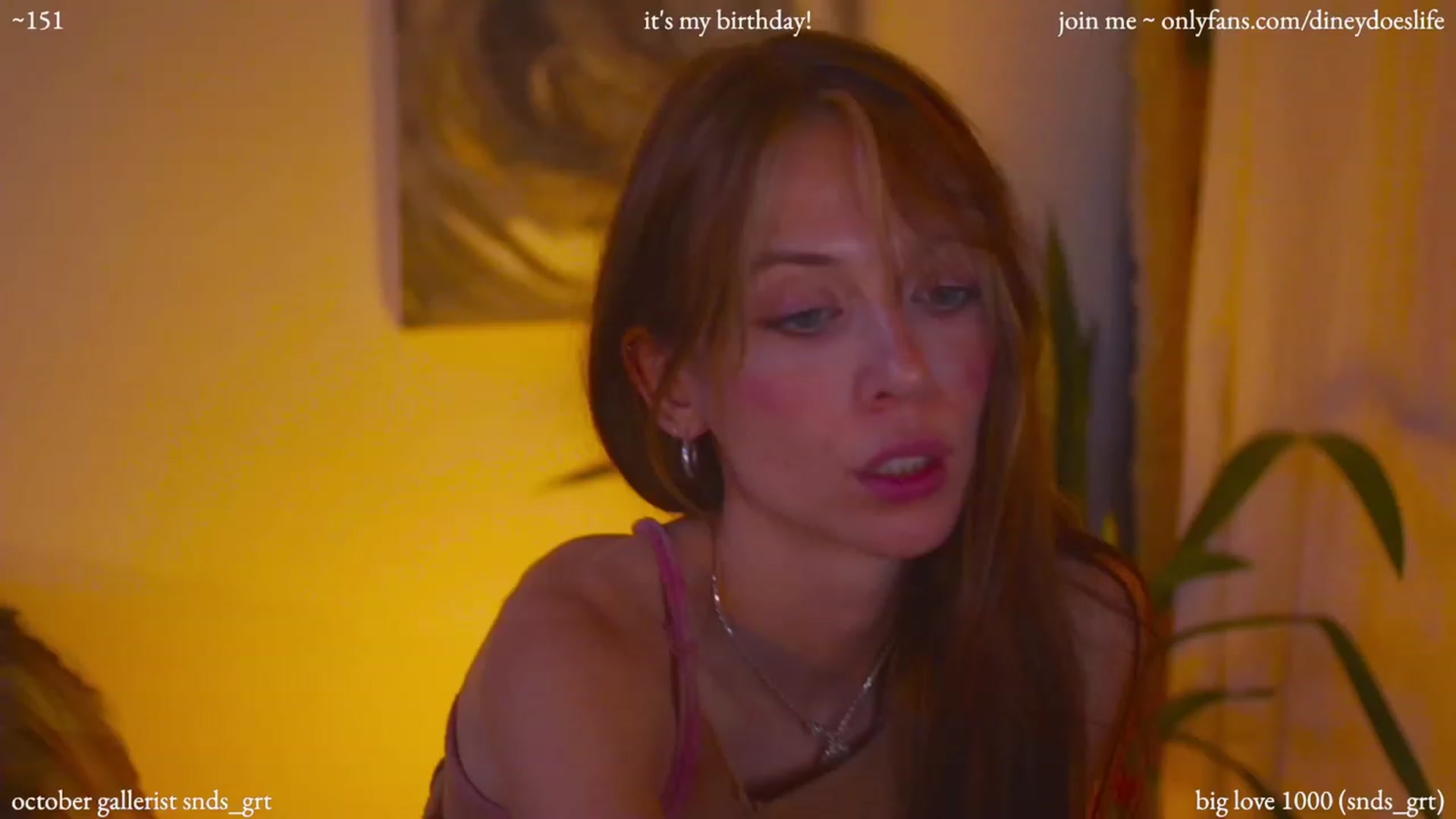 Gallery image thumbnail from diney_bday's myfreecams stream on, 10/21/2023, 24:19 image 4 of 20