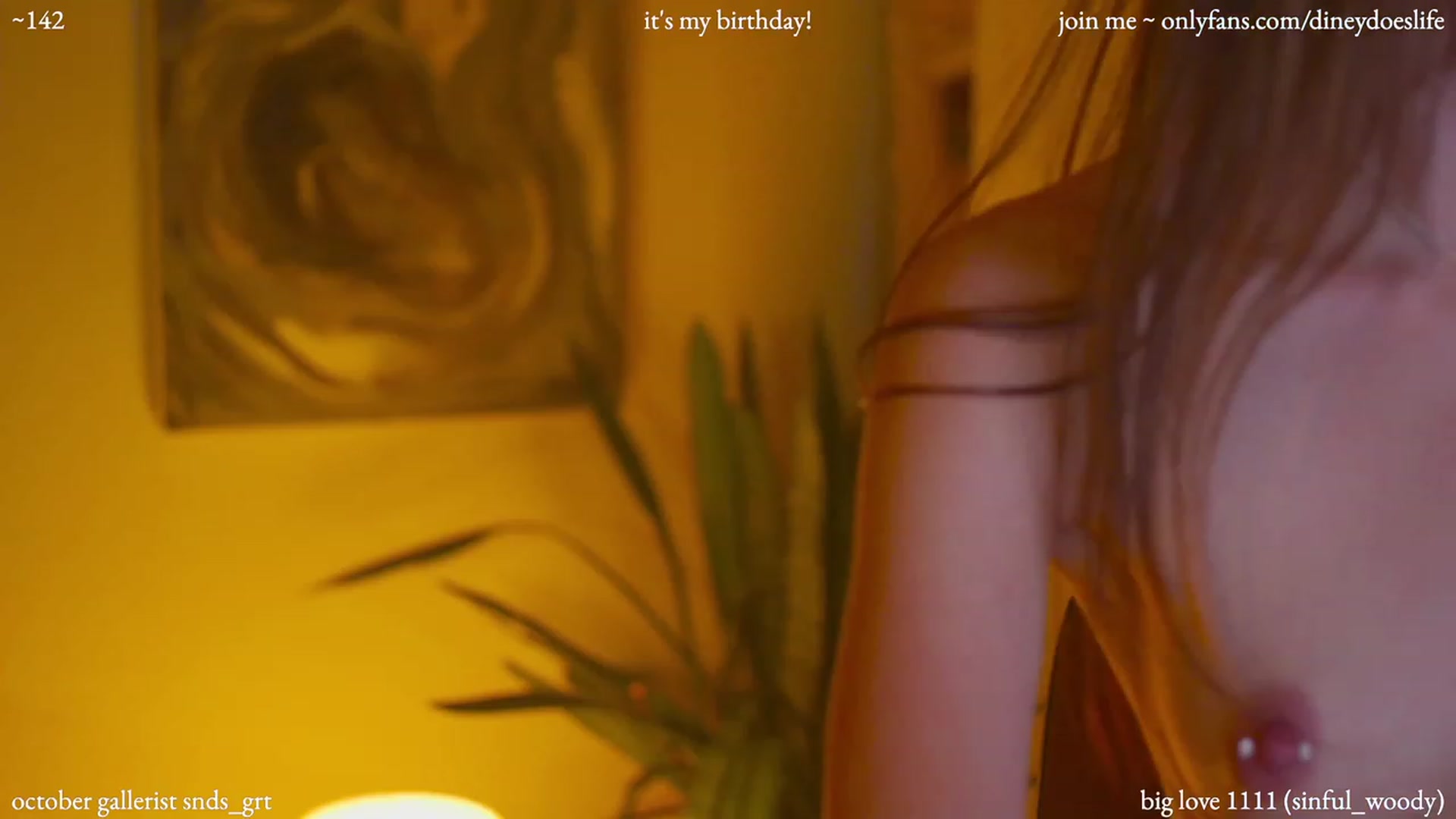Gallery image thumbnail from diney_bday's myfreecams stream on, 10/21/2023, 24:19 image 18 of 20