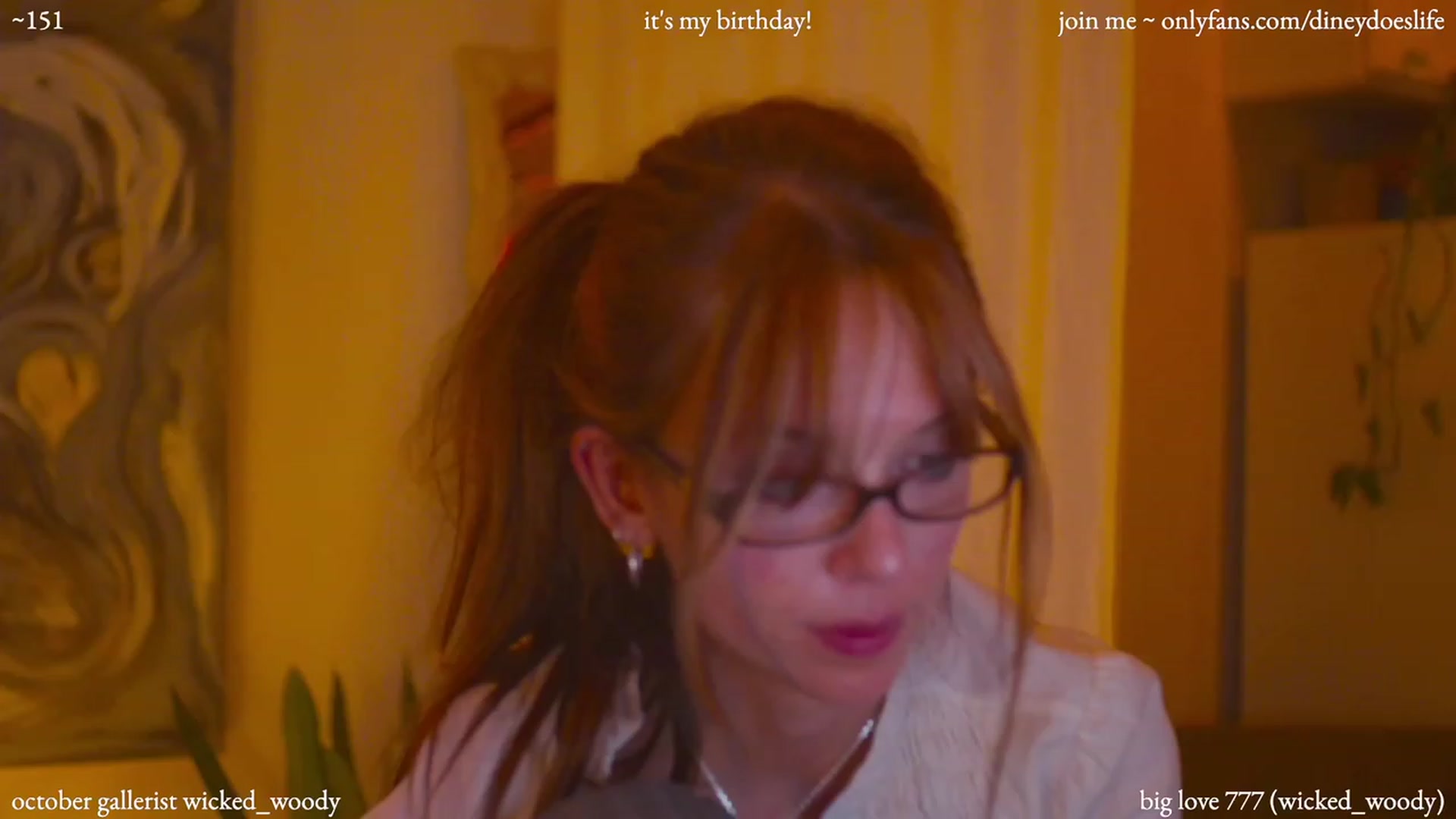 Gallery image thumbnail from diney_bday's myfreecams stream on, 10/21/2023, 22:49 image 17 of 20